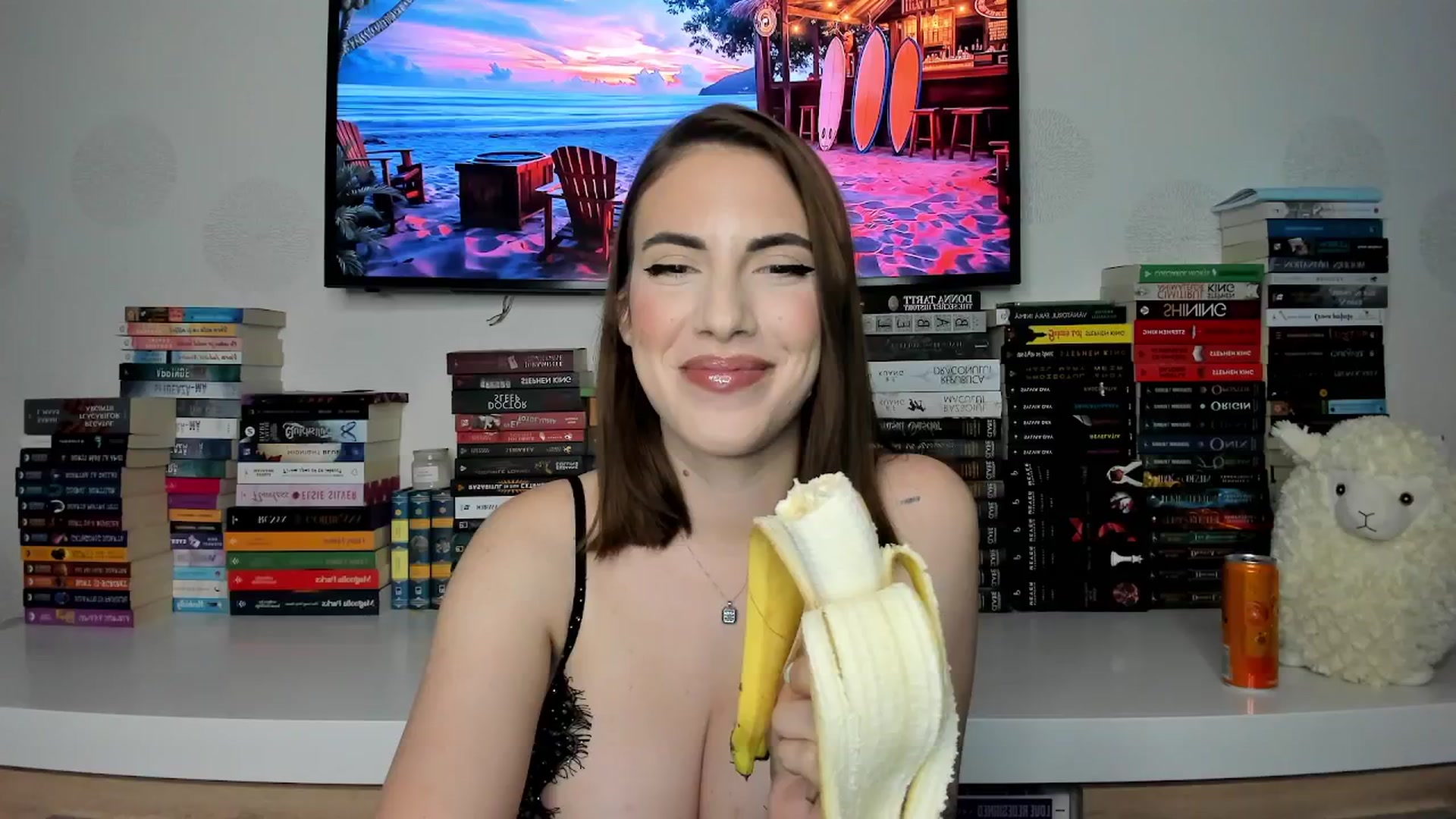 Gallery image thumbnail from BlossomBae's myfreecams stream on, 08/03/2025, 17:42 image 8 of 20