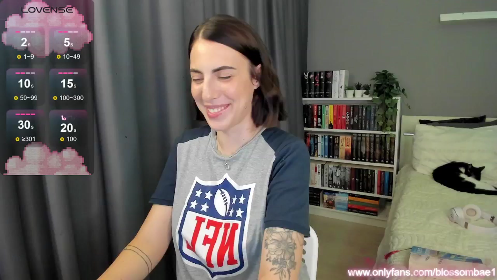 Gallery image thumbnail from BlossomBae's myfreecams stream on, 08/25/2025, 17:26 image 4 of 20