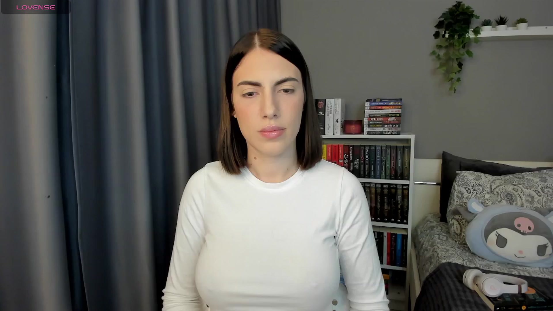 Gallery image thumbnail from BlossomBae's myfreecams stream on, 10/09/2025, 20:04 image 15 of 20