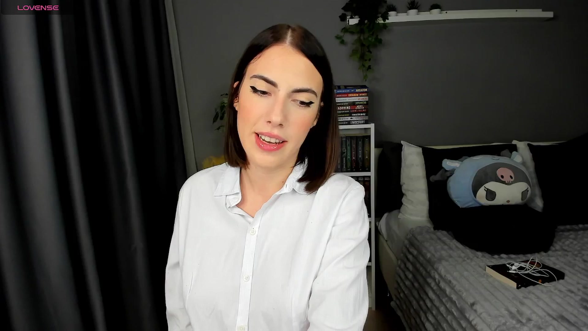 Gallery image thumbnail from BlossomBae's myfreecams stream on, 10/11/2025, 19:02 image 7 of 20