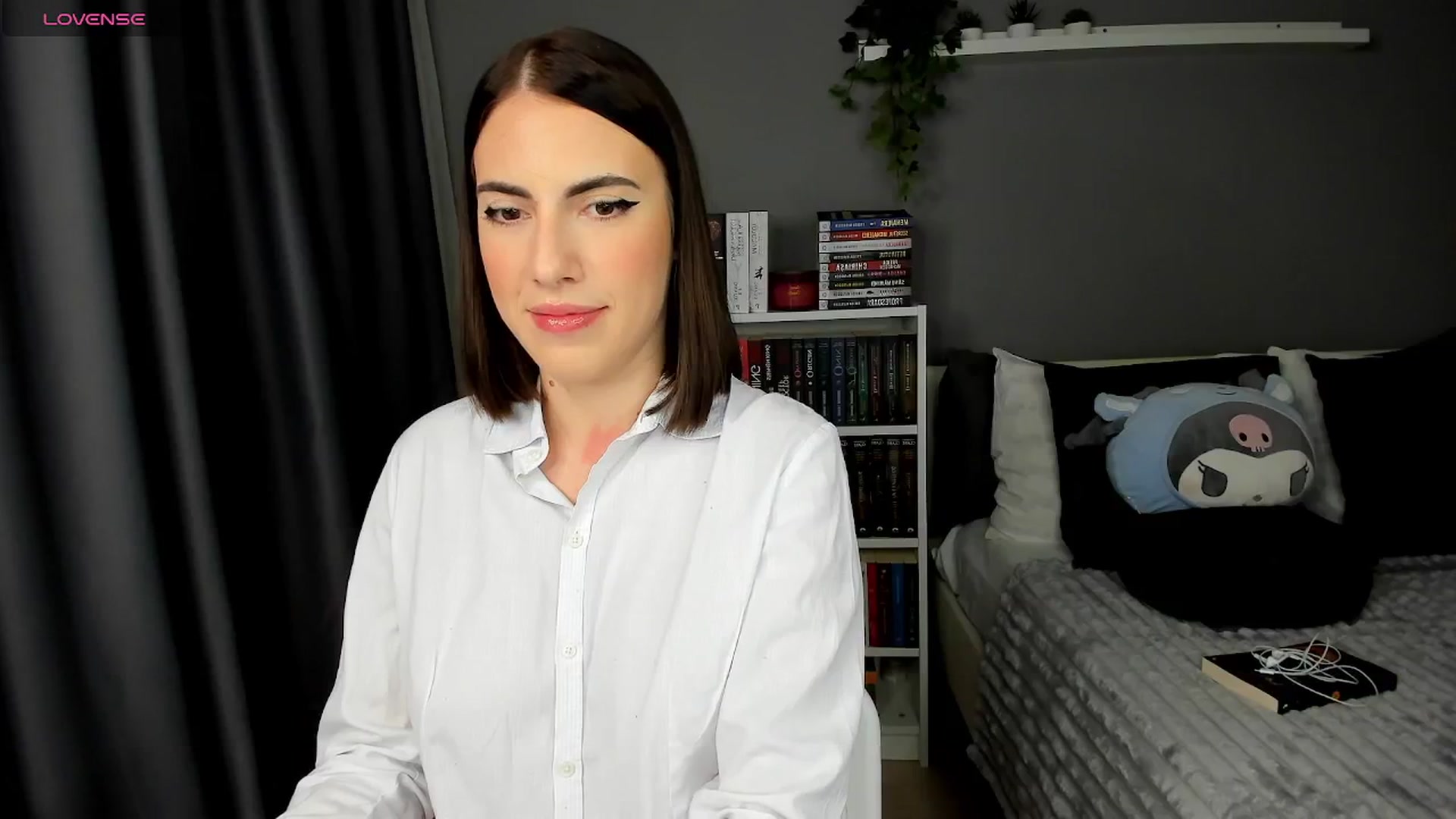 Gallery image thumbnail from BlossomBae's myfreecams stream on, 10/11/2025, 19:02 image 10 of 20
