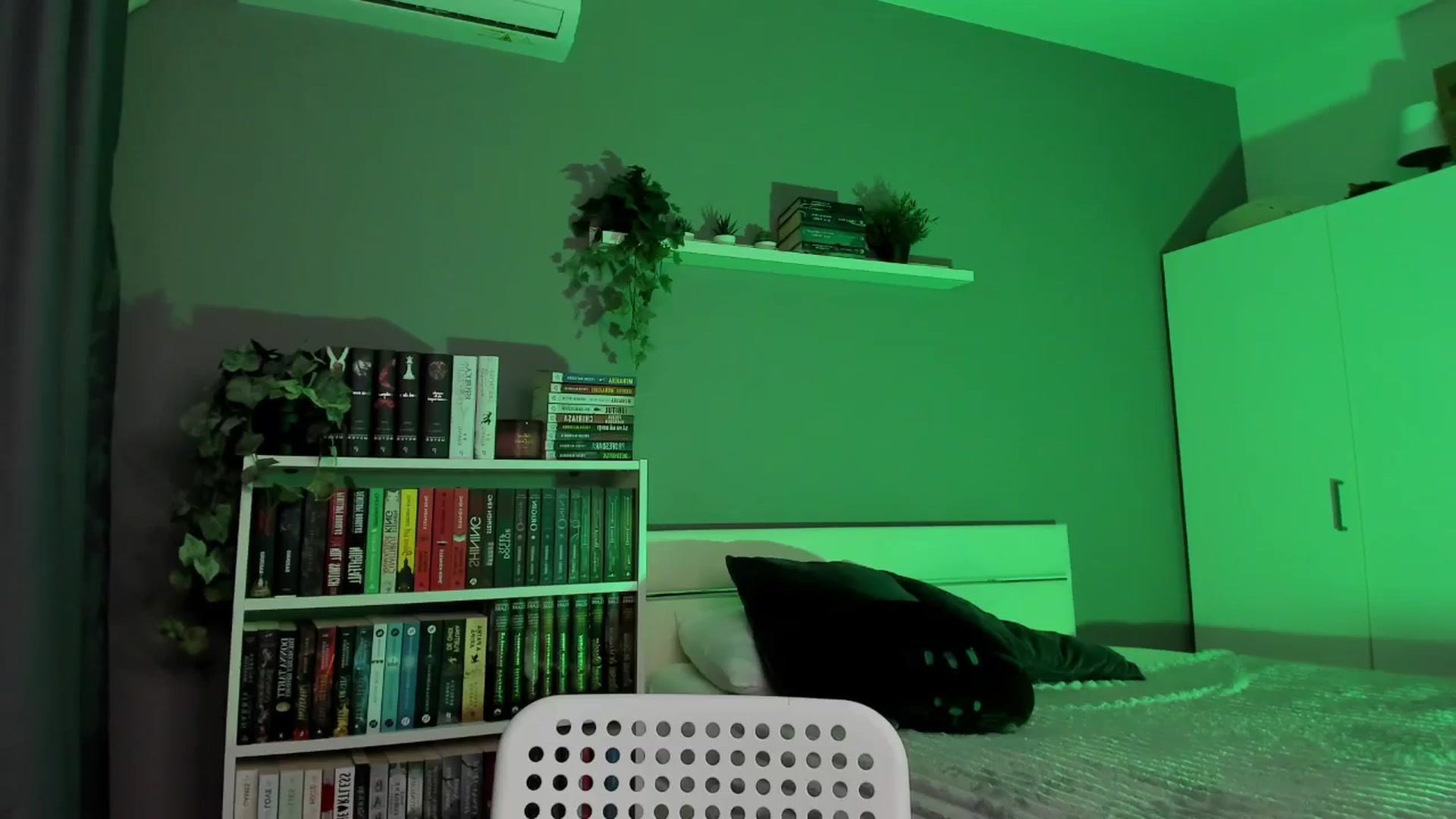 Gallery image thumbnail from BlossomBae's myfreecams stream on, 11/05/2025, 20:41 image 17 of 20