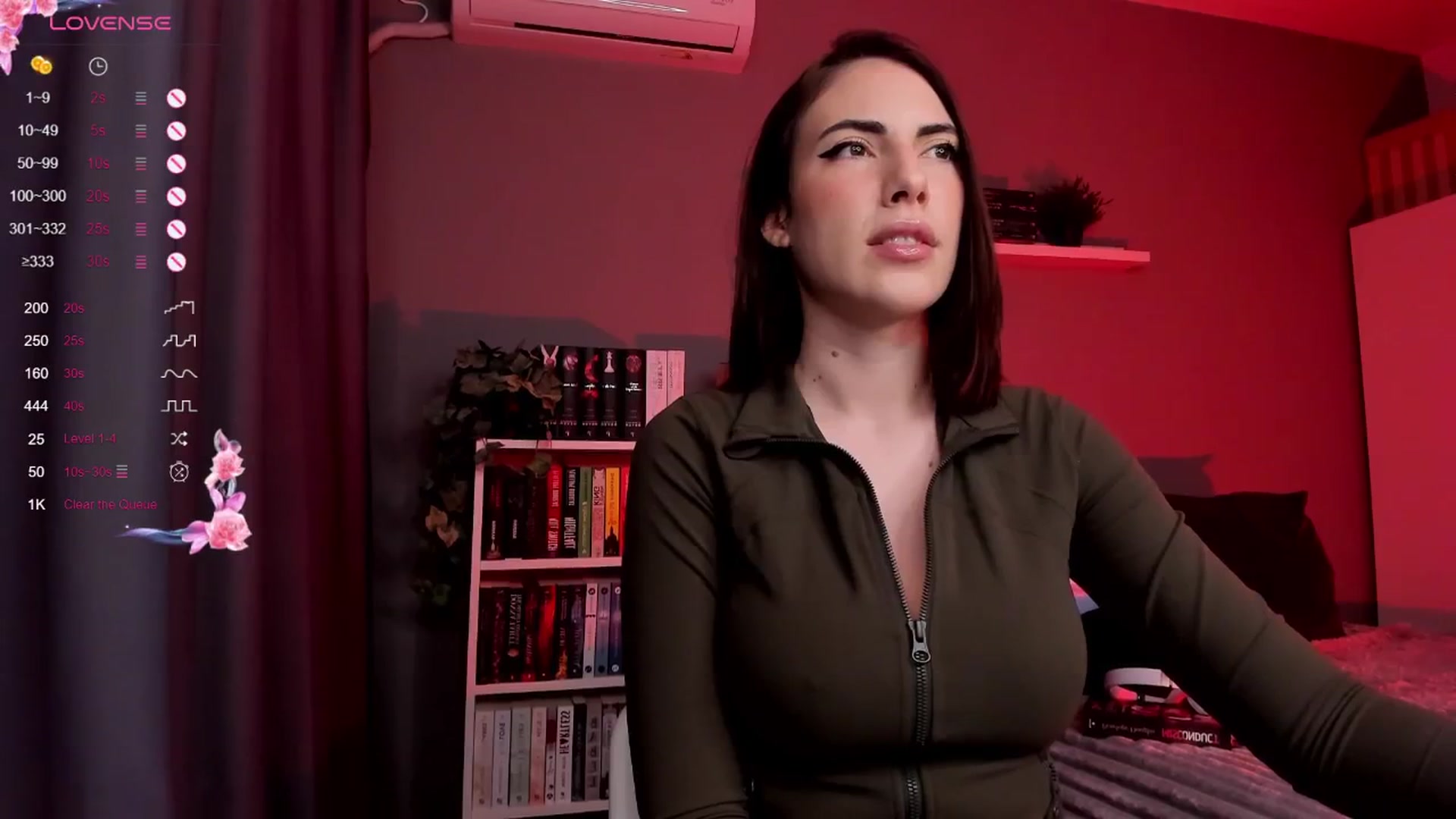 Gallery image thumbnail from BlossomBae's myfreecams stream on, 11/10/2025, 17:16 image 3 of 20