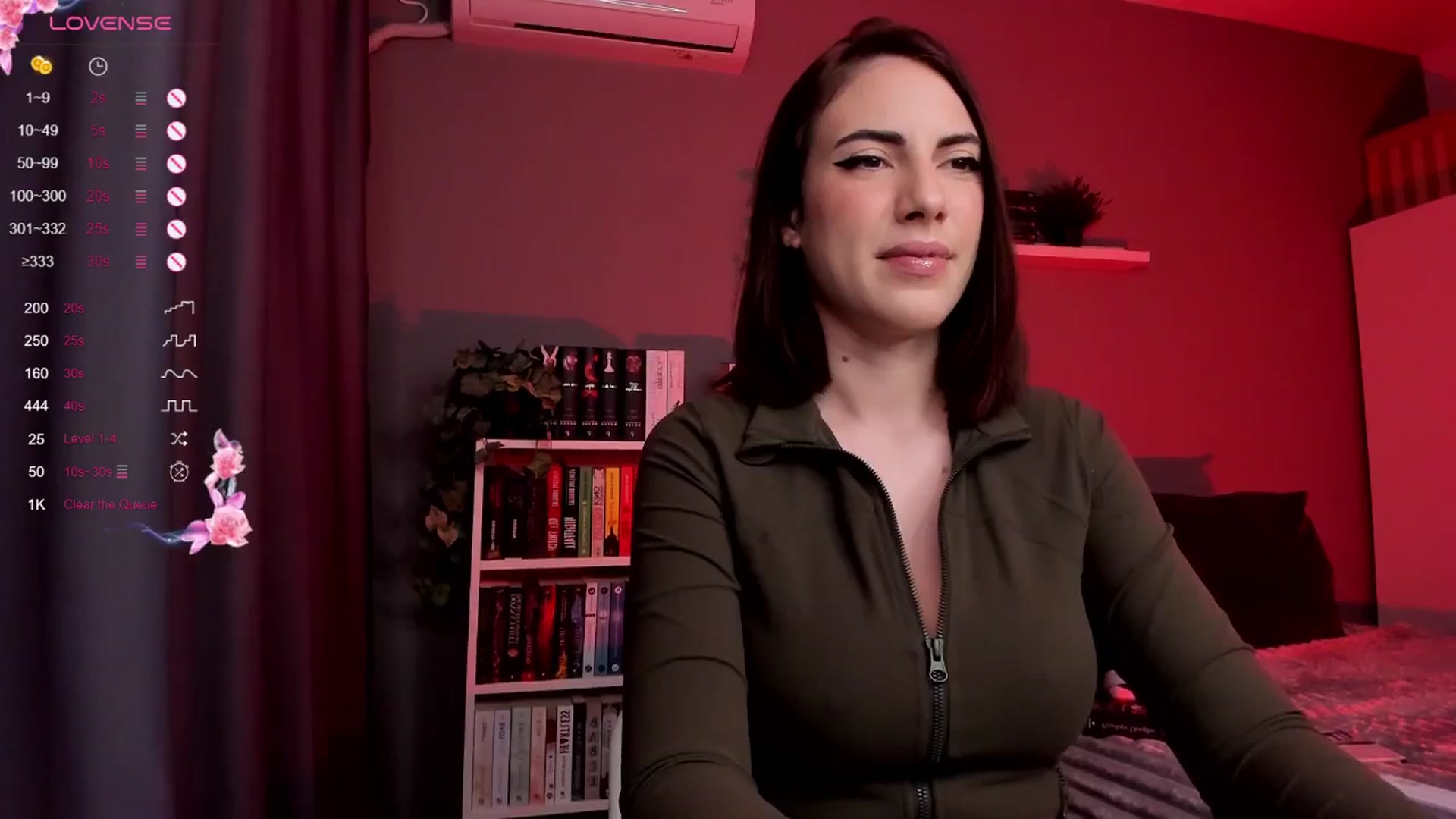 Gallery image thumbnail from BlossomBae's myfreecams stream on, 11/10/2025, 17:16 image 4 of 20
