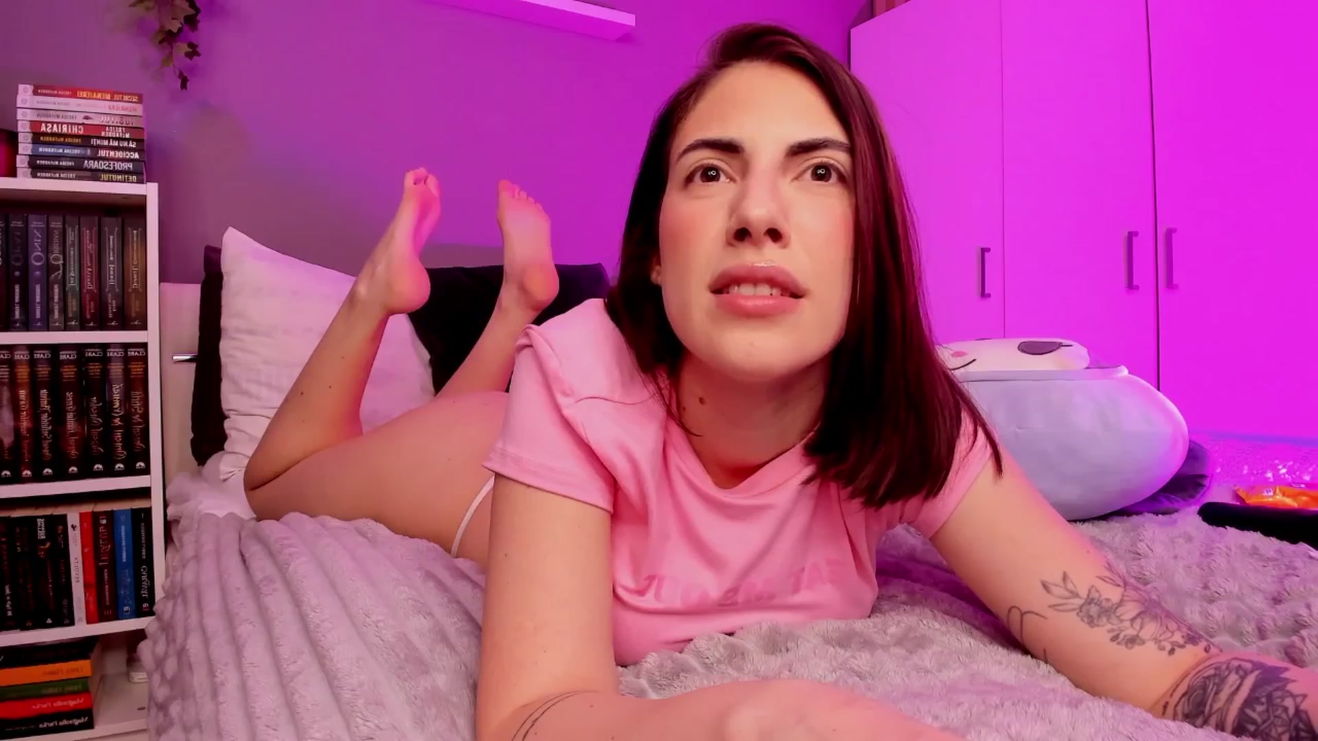 Gallery image thumbnail from BlossomBae's myfreecams stream on, 11/29/2025, 17:33 image 4 of 20