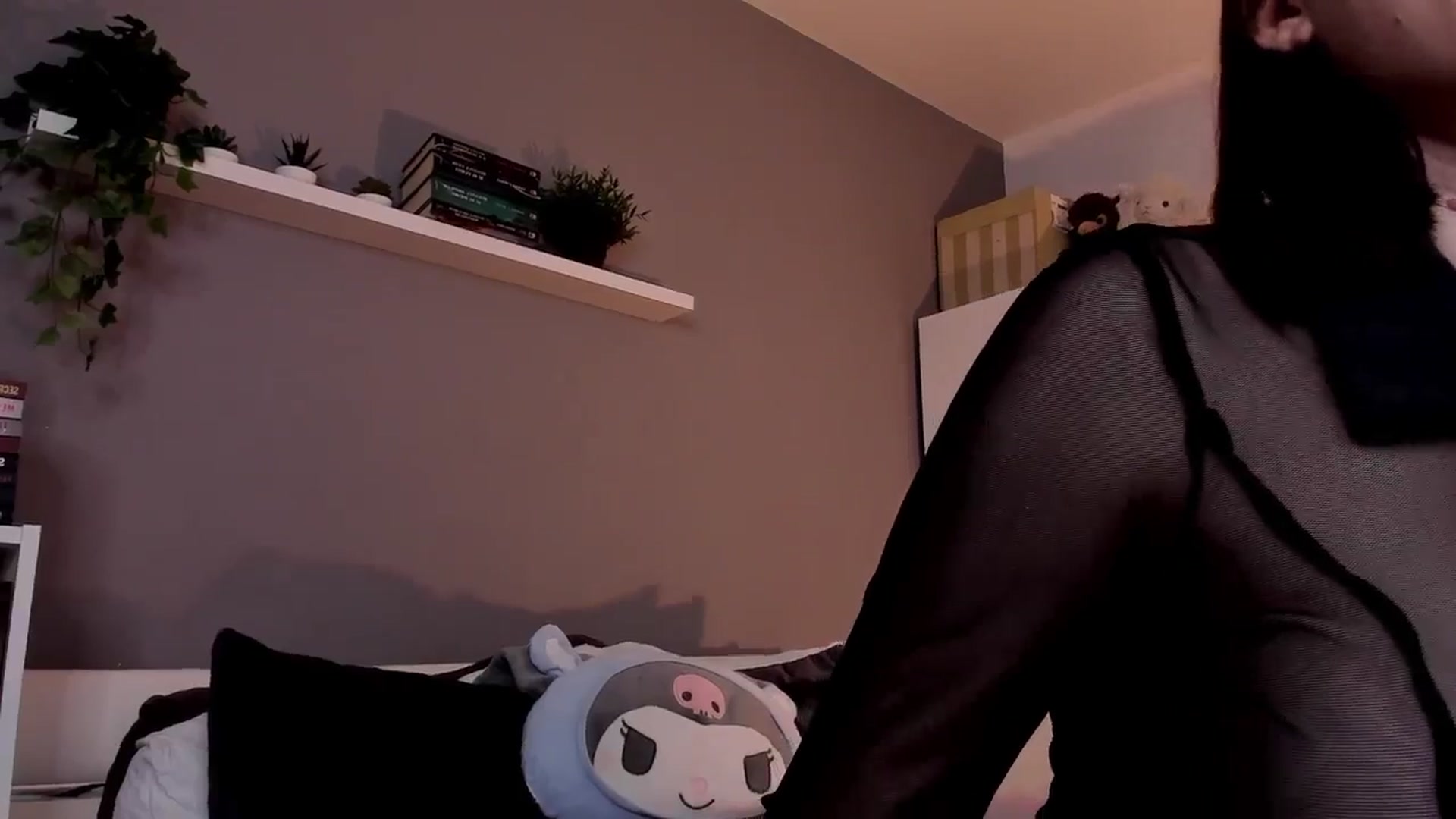 Gallery image thumbnail from BlossomBae's myfreecams stream on, 12/12/2025, 18:44 image 9 of 20