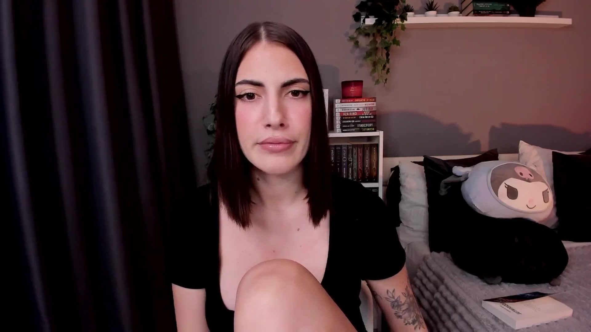 Gallery image thumbnail from BlossomBae's myfreecams stream on, 12/14/2025, 20:56 image 5 of 20