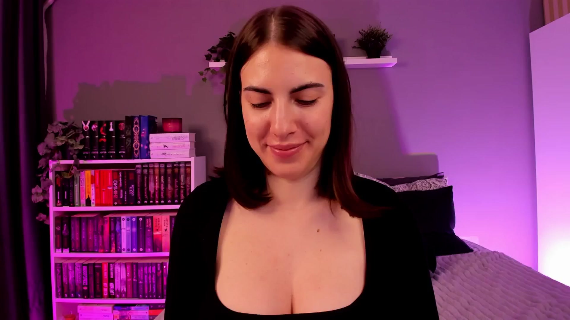 Gallery image thumbnail from BlossomBae's myfreecams stream on, 01/14/2026, 20:23 image 20 of 20