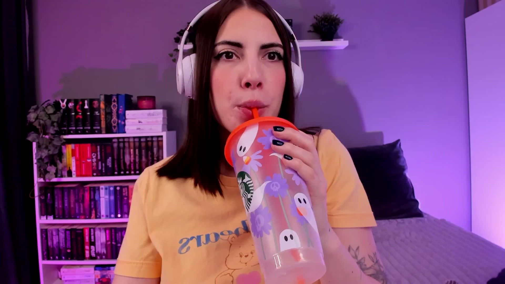 Gallery image thumbnail from BlossomBae's myfreecams stream on, 01/26/2026, 20:34 image 17 of 20