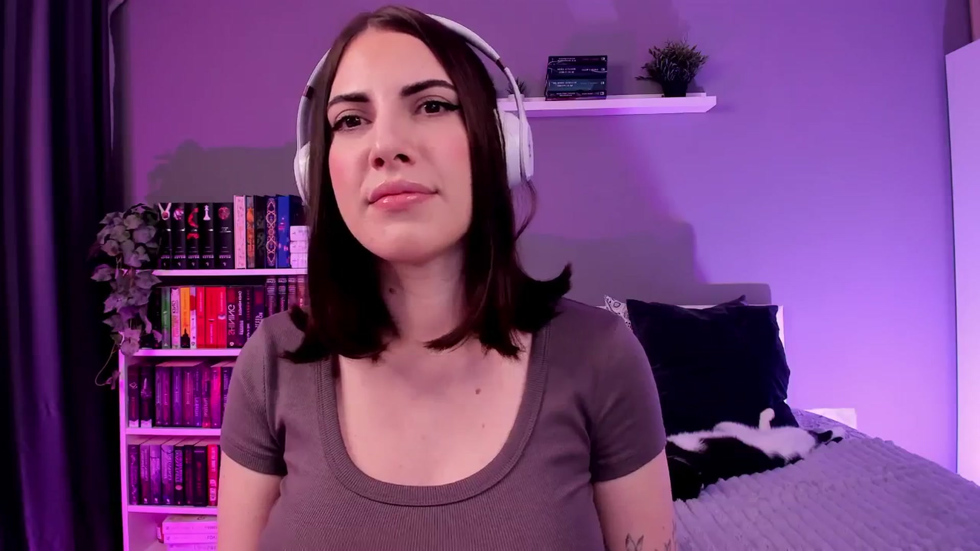 Gallery image thumbnail from BlossomBae's myfreecams stream on, 02/02/2026, 20:26 image 20 of 20