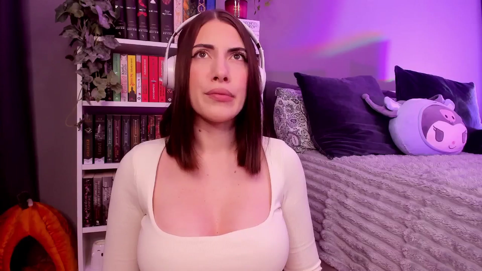 Gallery image thumbnail from BlossomBae's myfreecams stream on, 02/03/2026, 17:59 image 3 of 20