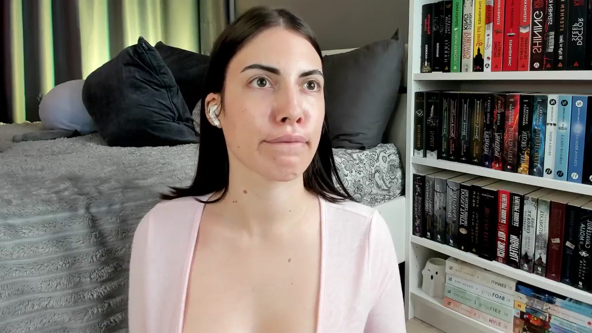 Gallery image thumbnail from BlossomBae's myfreecams stream on, 02/24/2026, 23:10 image 11 of 20