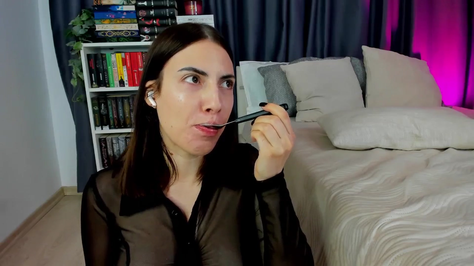 Gallery image thumbnail from BlossomBae's myfreecams stream on, 04/04/2026, 20:12 image 8 of 20