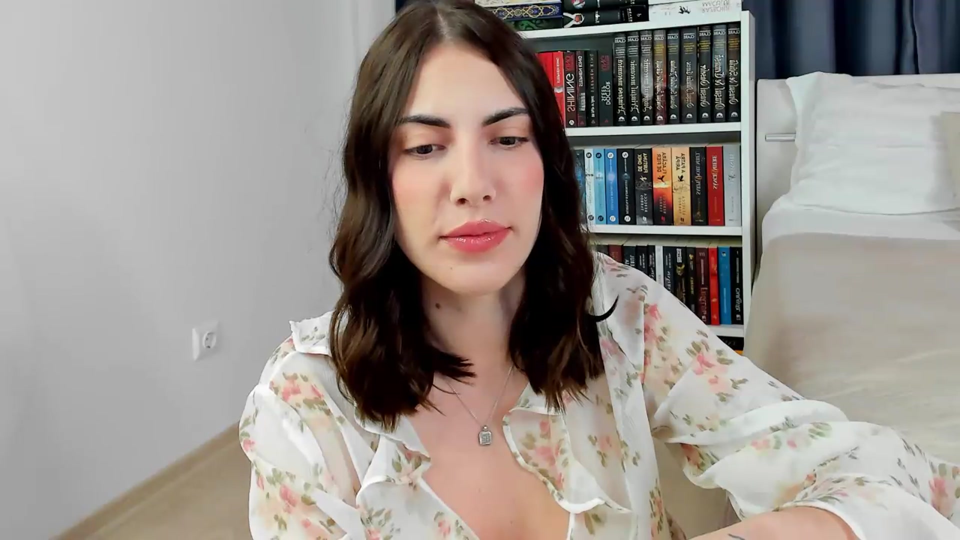 Gallery image thumbnail from BlossomBae's myfreecams stream on, 05/08/2026, 18:02 image 3 of 20