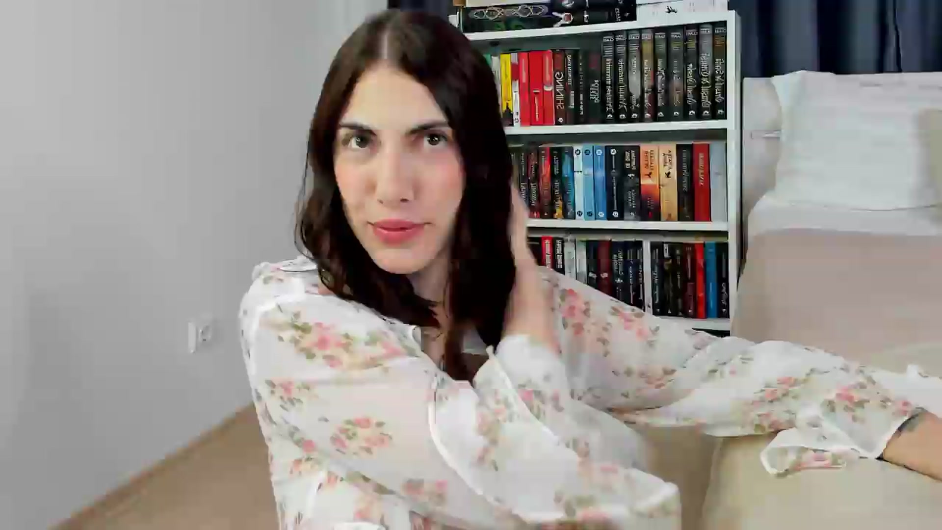 Gallery image thumbnail from BlossomBae's myfreecams stream on, 05/08/2026, 18:02 image 16 of 20