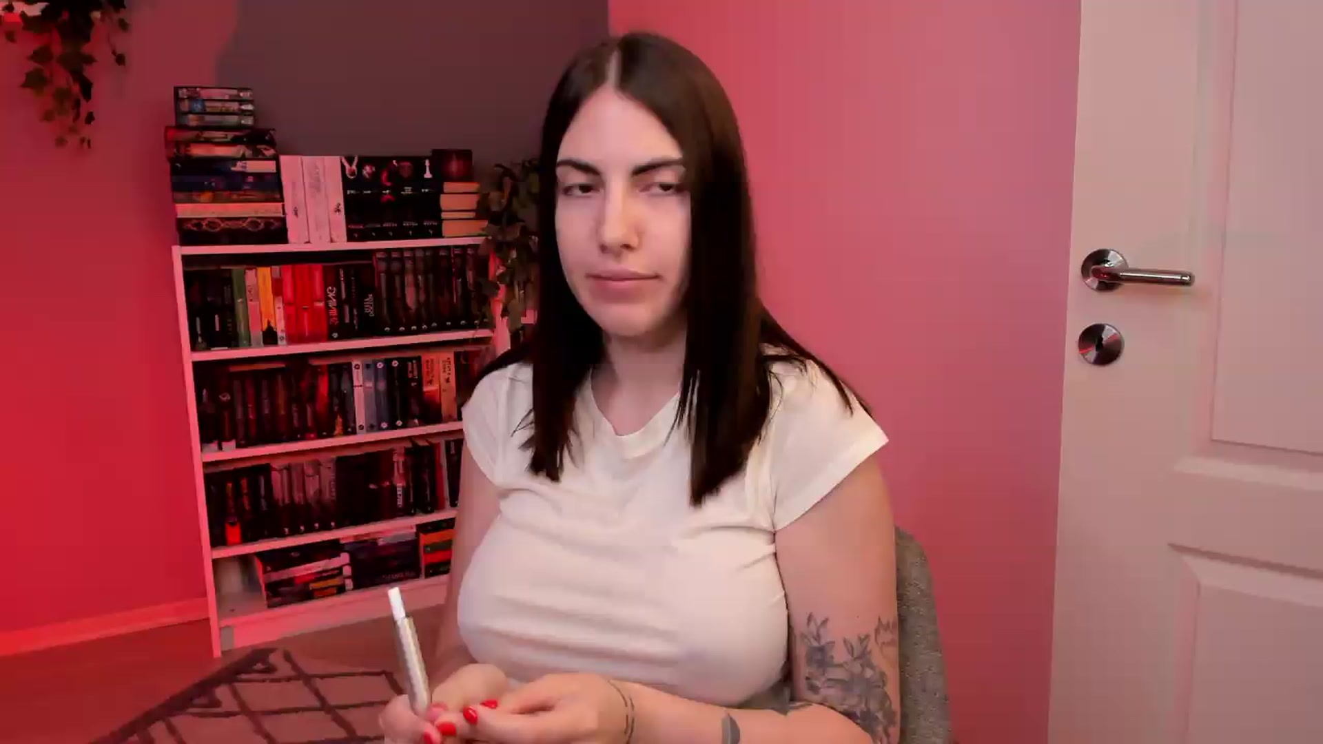 Gallery image thumbnail from BlossomBae's myfreecams stream on, 07/12/2026, 19:11 image 13 of 20