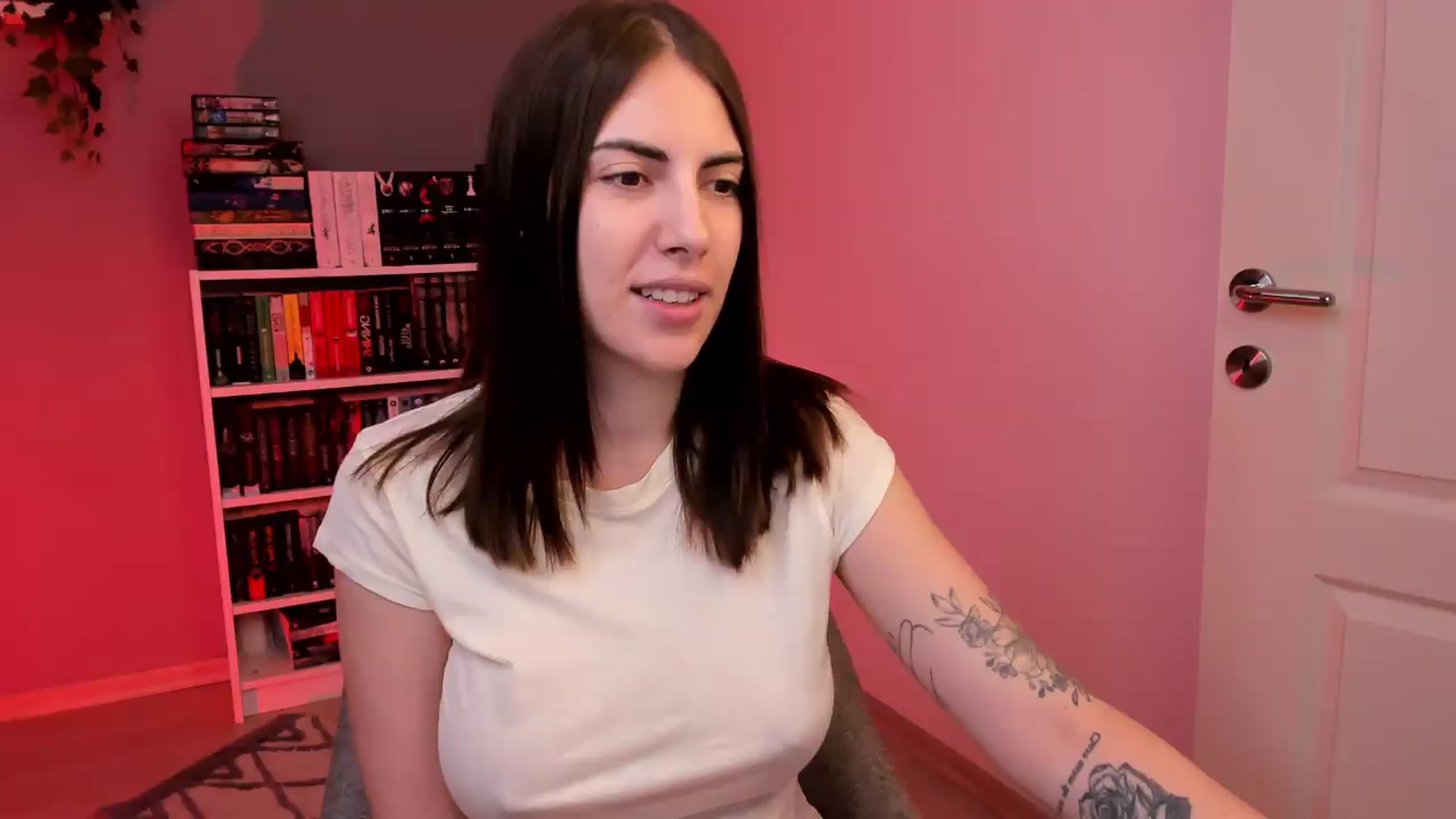 Gallery image thumbnail from BlossomBae's myfreecams stream on, 07/12/2026, 19:11 image 2 of 20