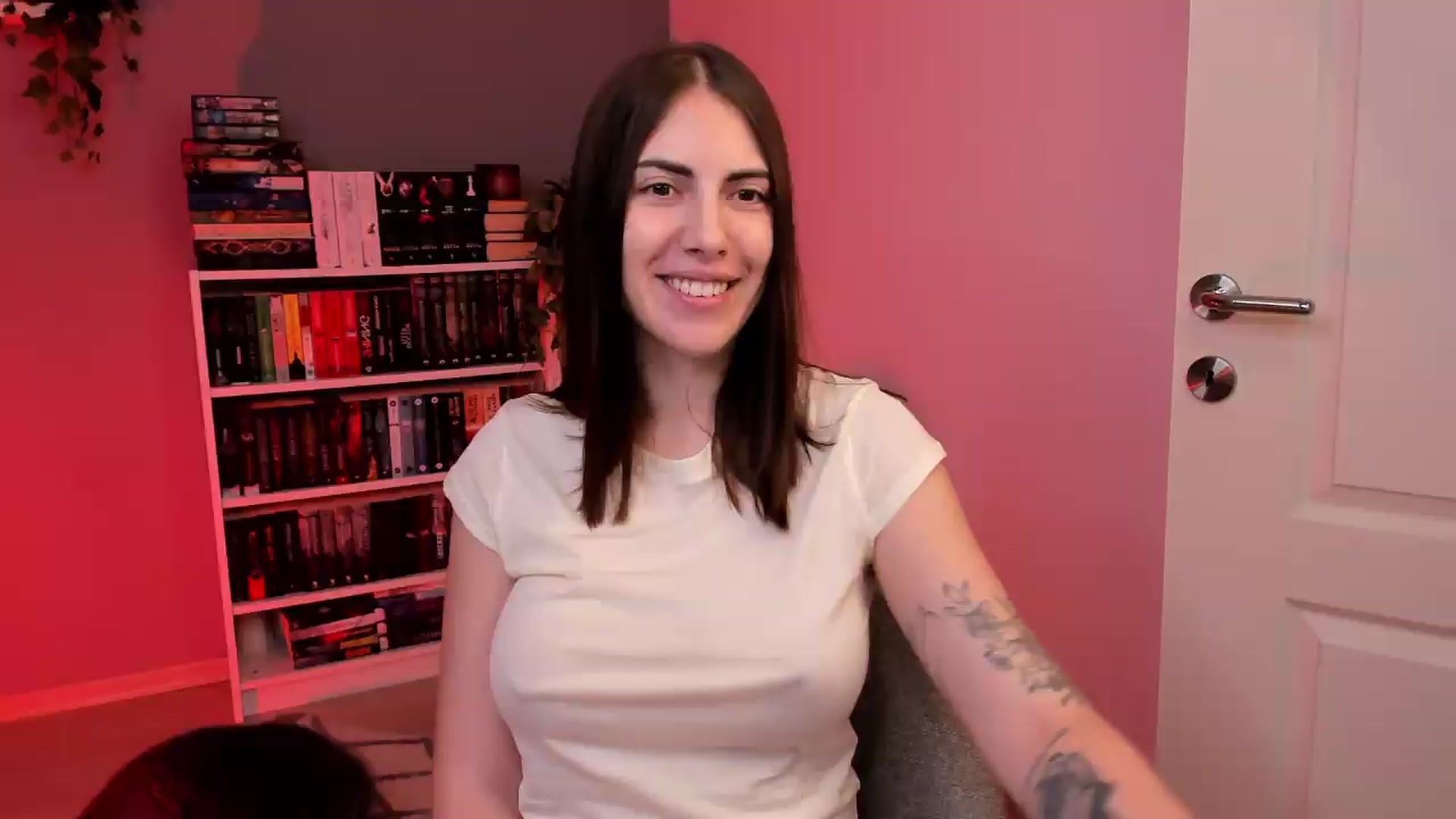 Gallery image thumbnail from BlossomBae's myfreecams stream on, 07/12/2026, 19:11 image 8 of 20