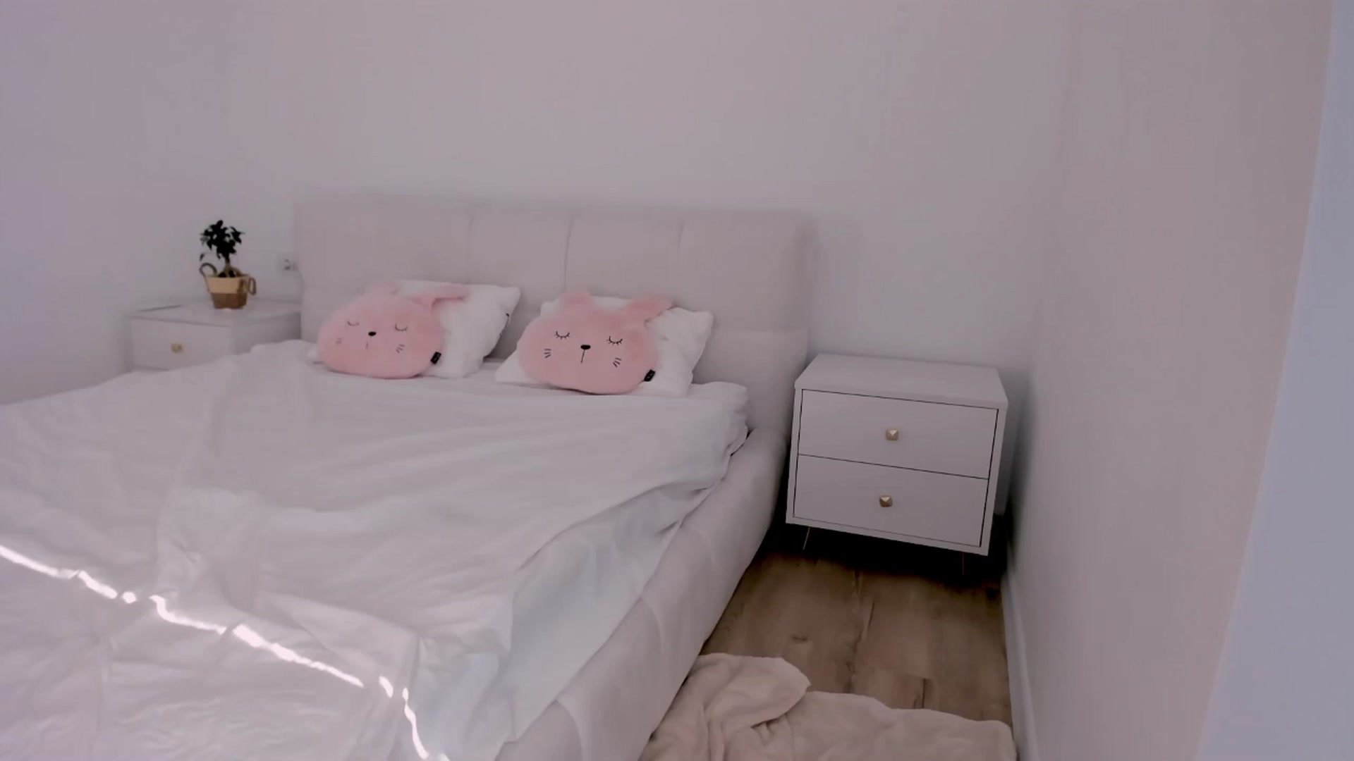 Gallery image thumbnail from BlossomBia's myfreecams stream on, 01/09/2026, 09:58 image 20 of 20