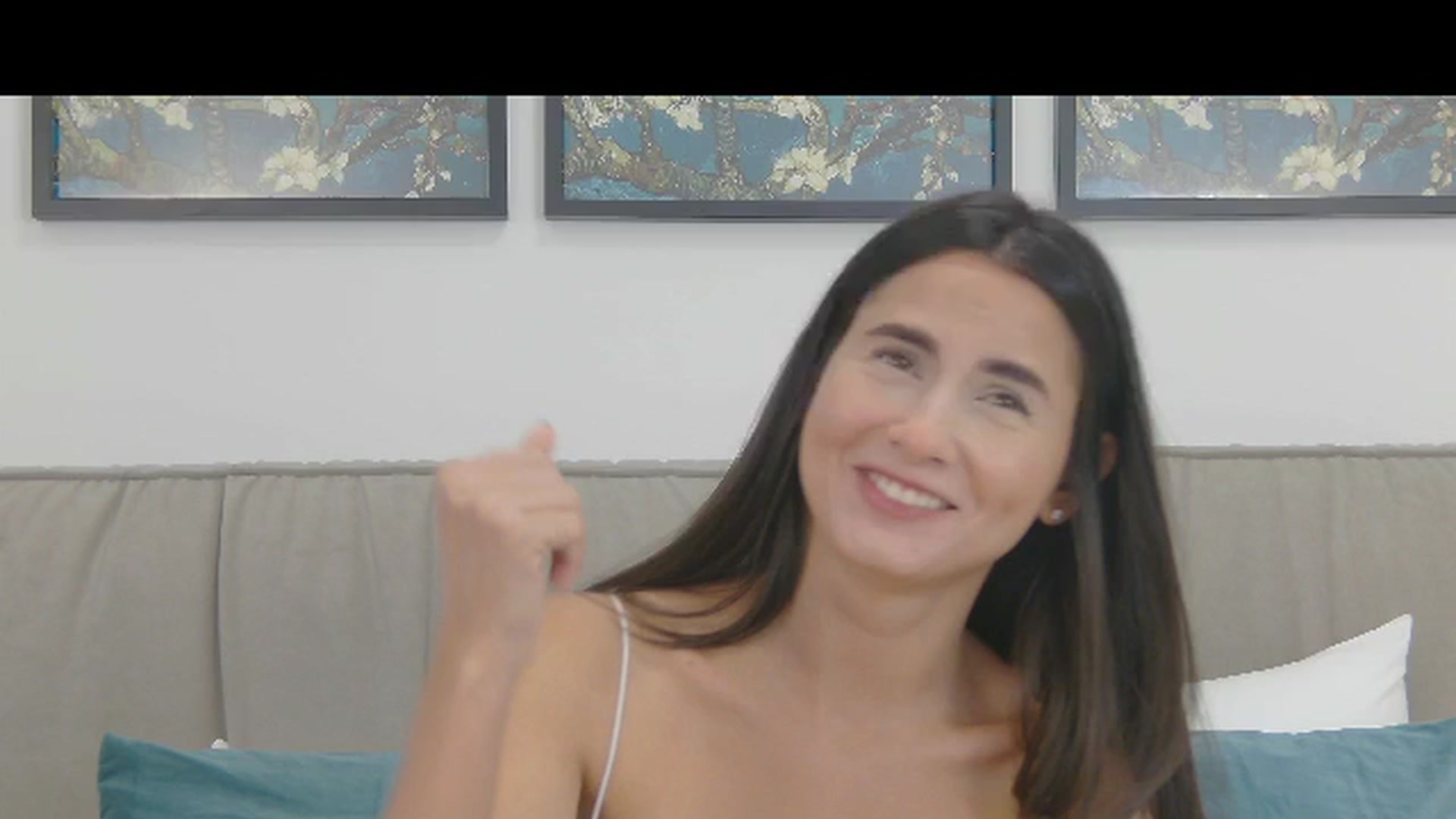 Gallery image thumbnail from BlossomBreeze's myfreecams stream on, 07/17/2025, 09:10 image 13 of 20