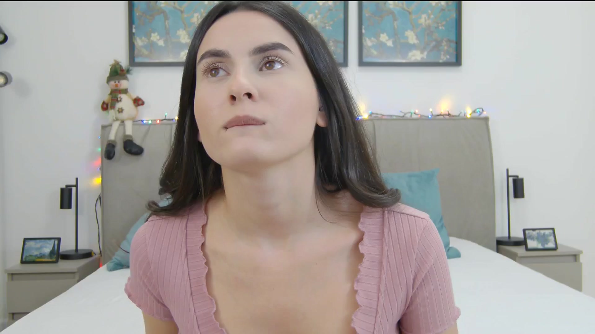 Gallery image thumbnail from BlossomBreeze's myfreecams stream on, 12/16/2025, 14:41 image 11 of 20