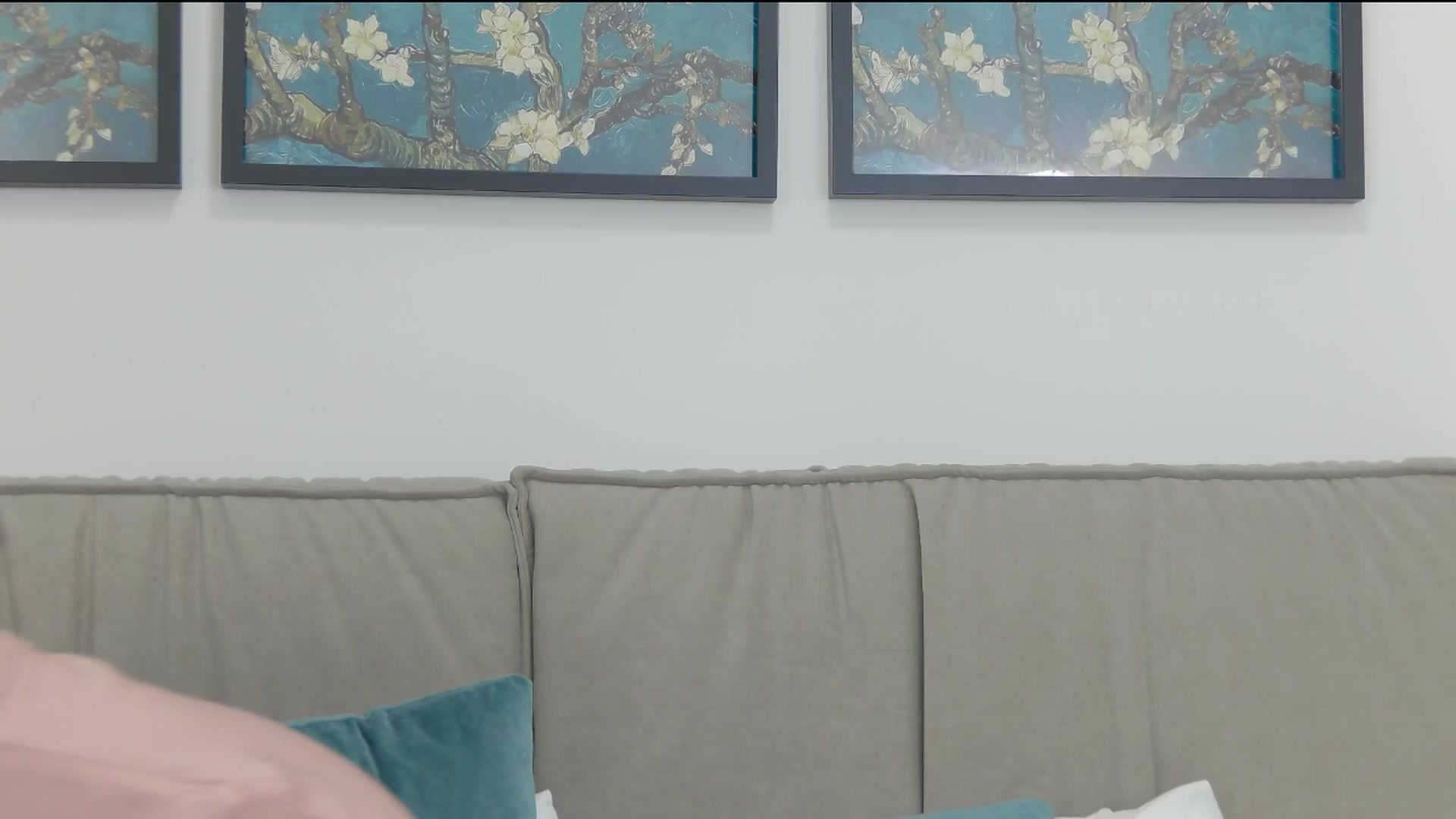 Gallery image thumbnail from BlossomBreeze's myfreecams stream on, 01/01/2026, 19:04 image 17 of 20