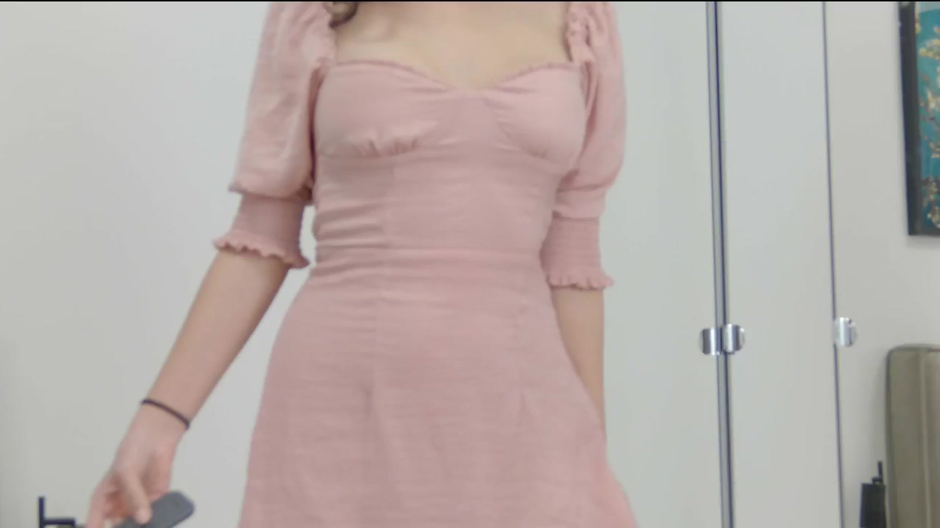 Gallery image thumbnail from BlossomBreeze's myfreecams stream on, 01/01/2026, 19:04 image 16 of 20