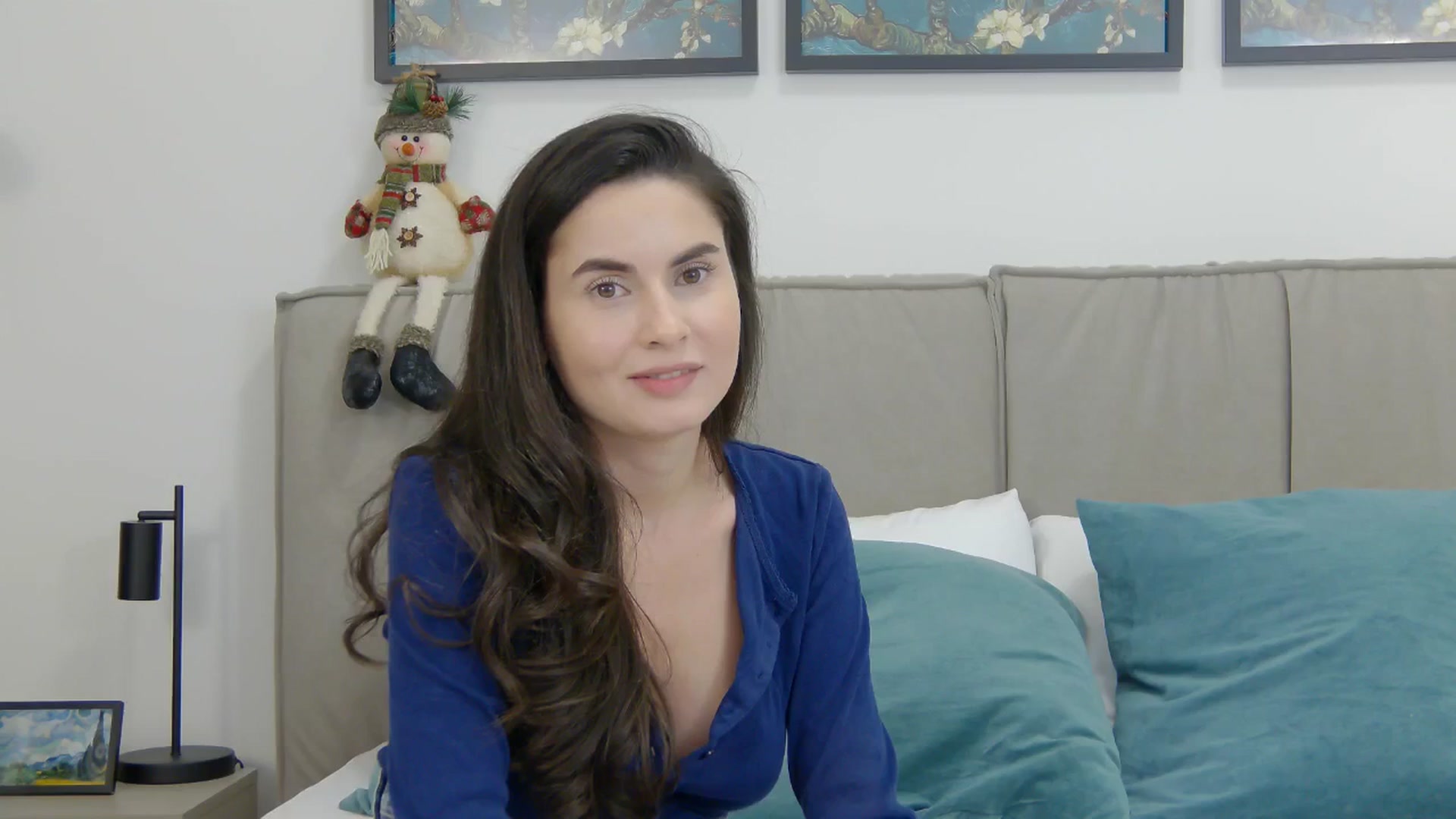 Gallery image thumbnail from BlossomBreeze's myfreecams stream on, 01/02/2026, 21:19 image 15 of 20