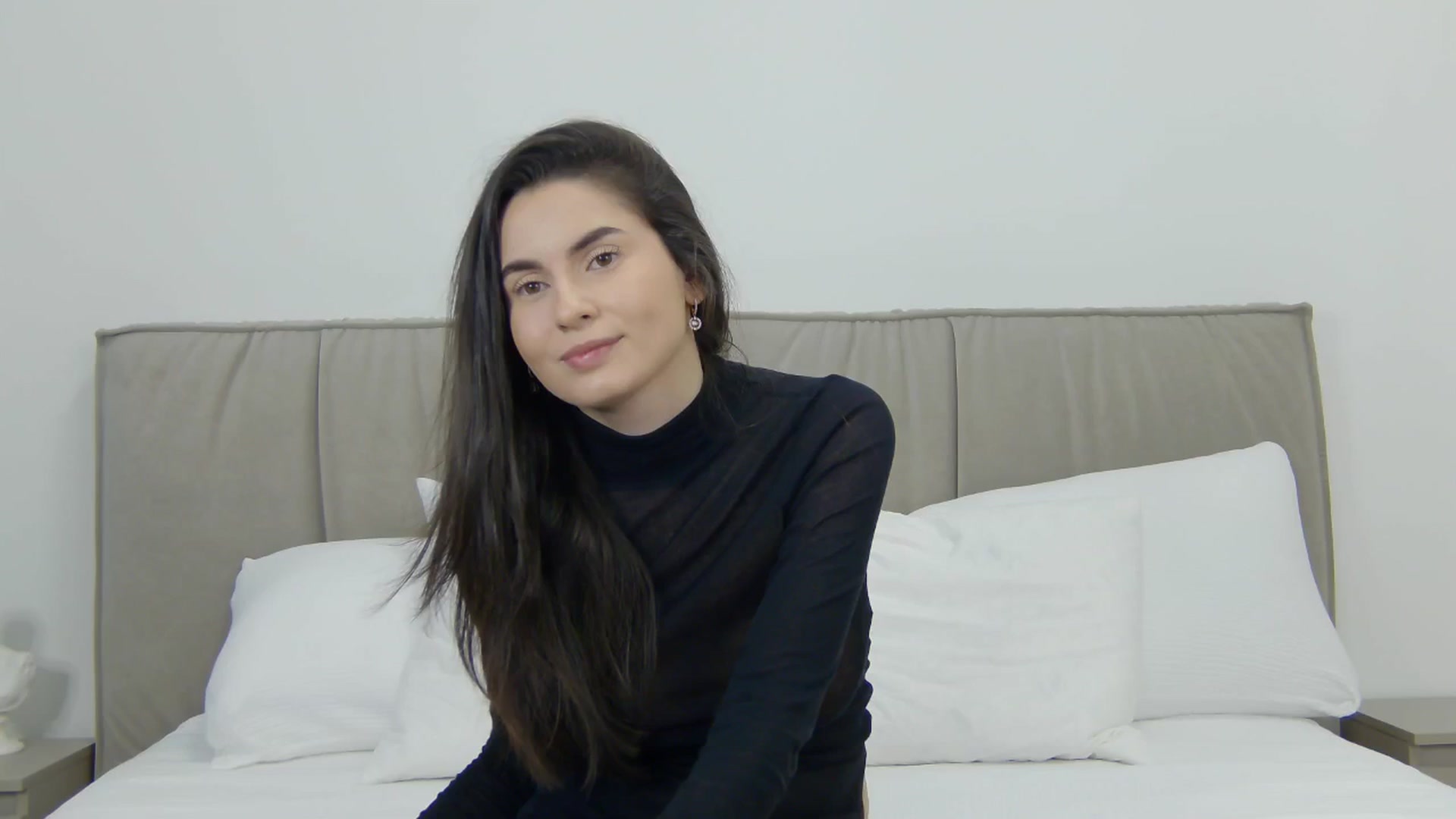 Gallery image thumbnail from BlossomBreeze's myfreecams stream on, 03/08/2026, 10:46 image 16 of 20