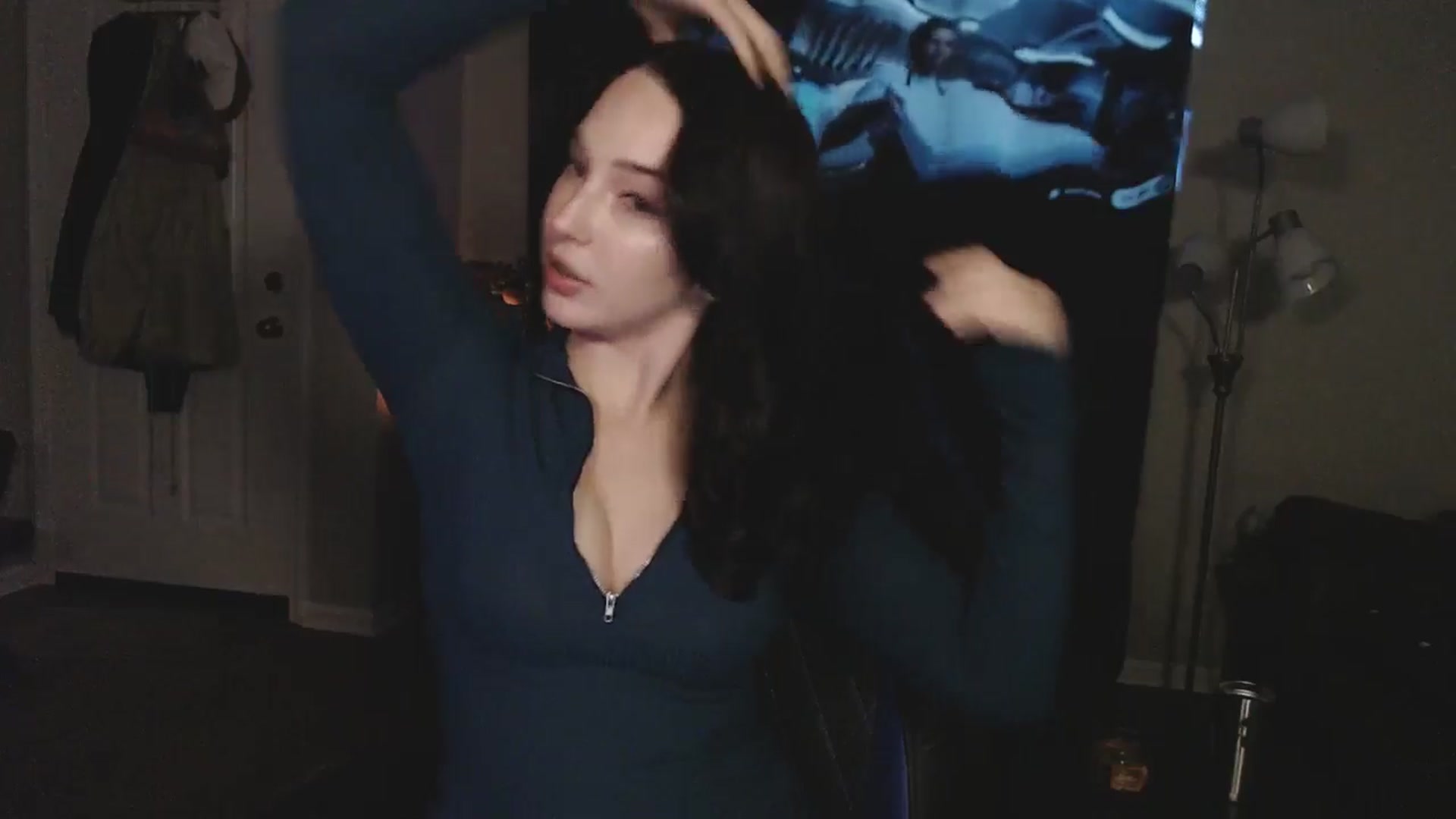 Gallery image thumbnail from Blov3's myfreecams stream on, 02/18/2026, 09:03 image 20 of 20