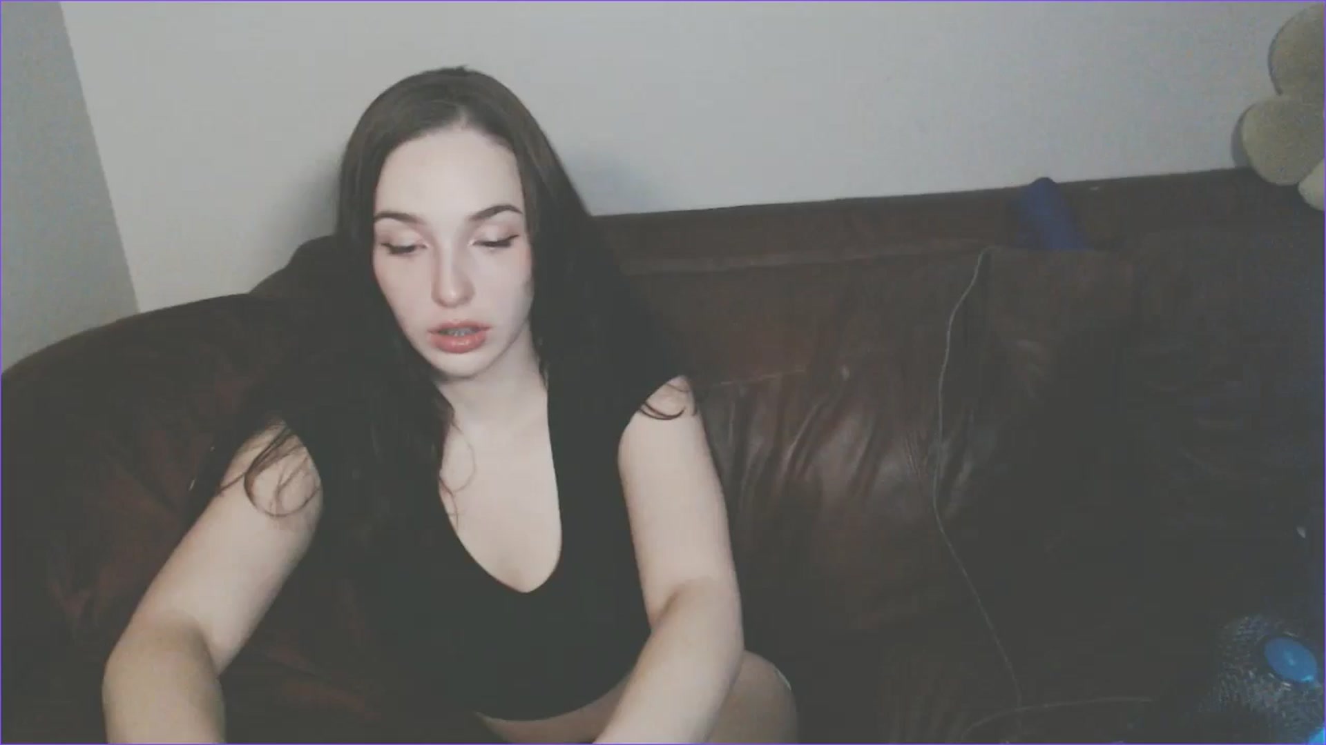 Gallery image thumbnail from Blov3's myfreecams stream on, 04/14/2026, 14:32 image 2 of 20