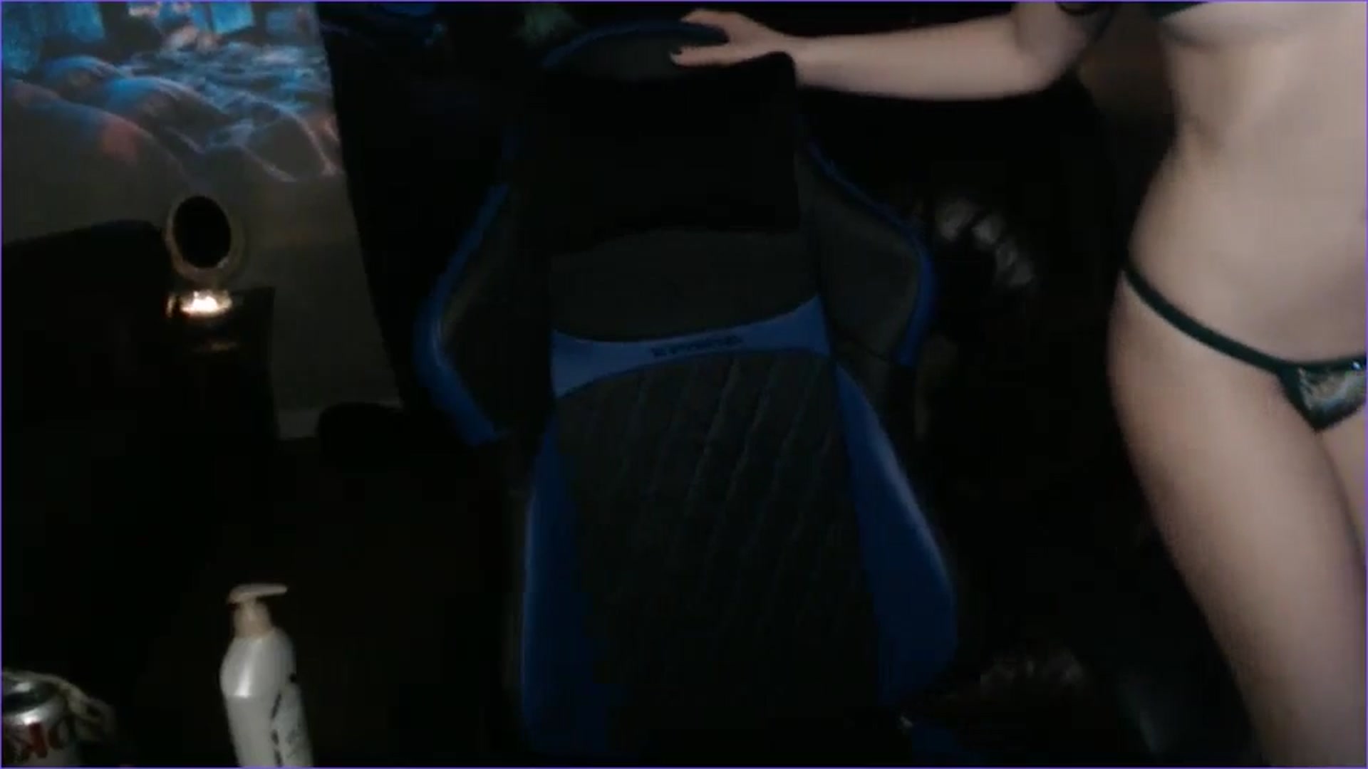 Gallery image thumbnail from Blov3's myfreecams stream on, 05/07/2026, 06:37 image 6 of 20