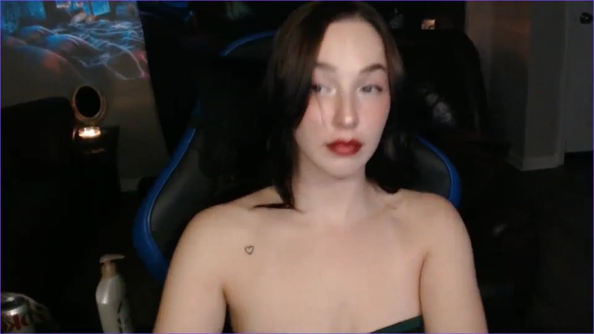 Gallery image thumbnail from Blov3's myfreecams stream on, 05/07/2026, 06:37 image 7 of 20