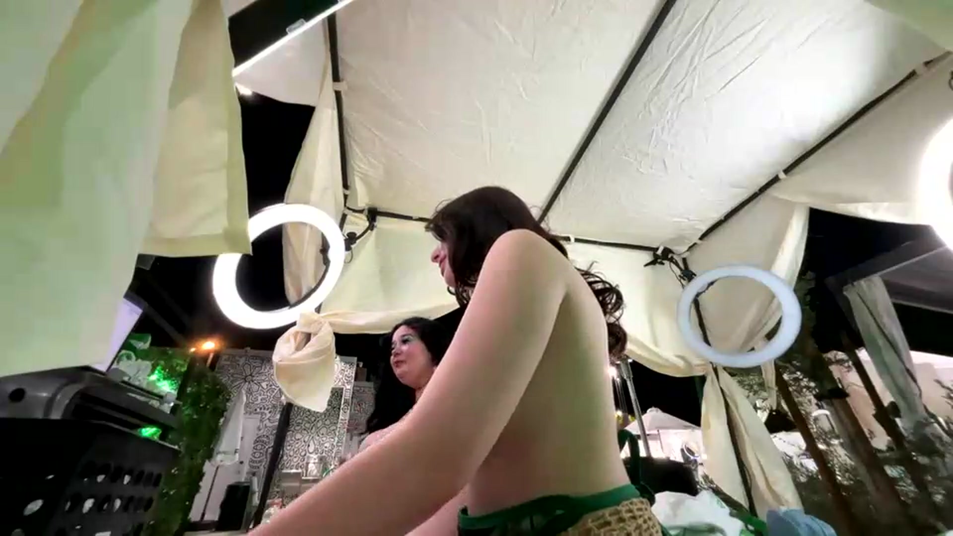 Gallery image thumbnail from Blov3's myfreecams stream on, 05/20/2026, 09:34 image 14 of 20