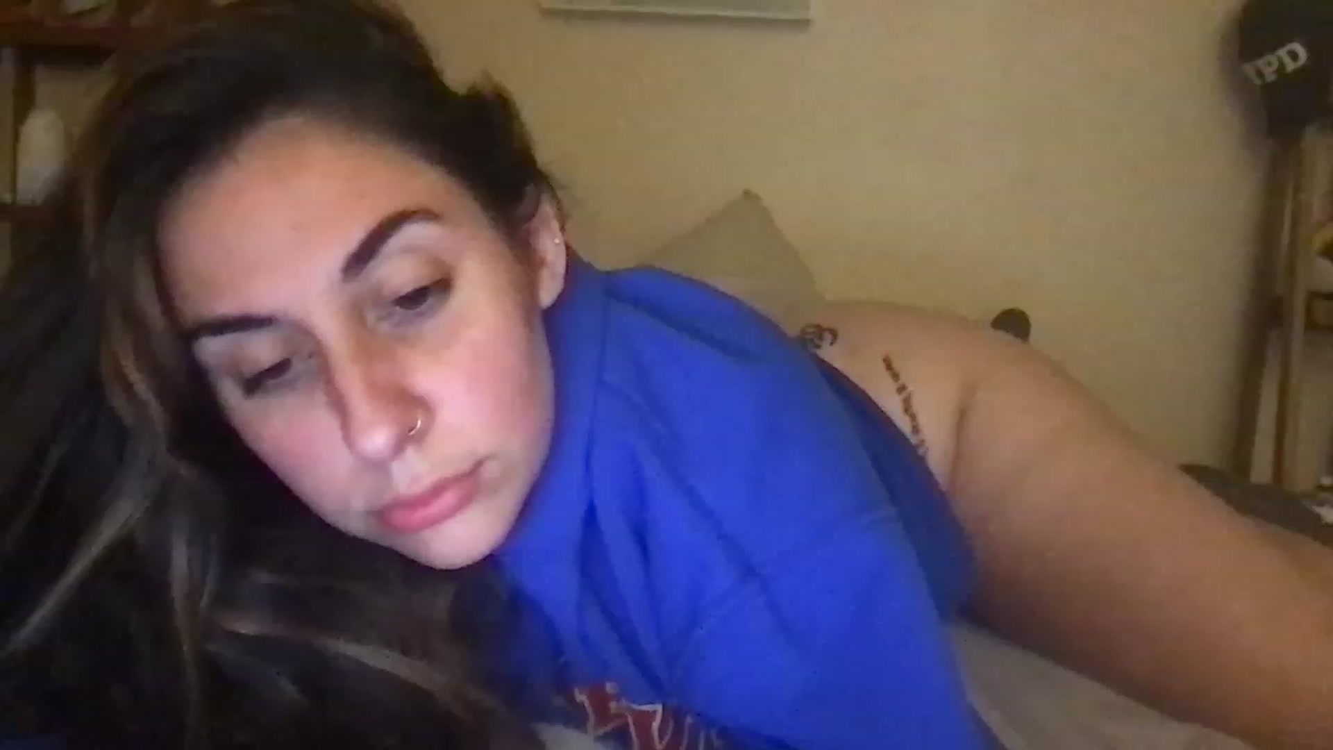 Gallery image thumbnail from BluMariposa's myfreecams stream on, 03/20/2023, 01:18 image 5 of 20
