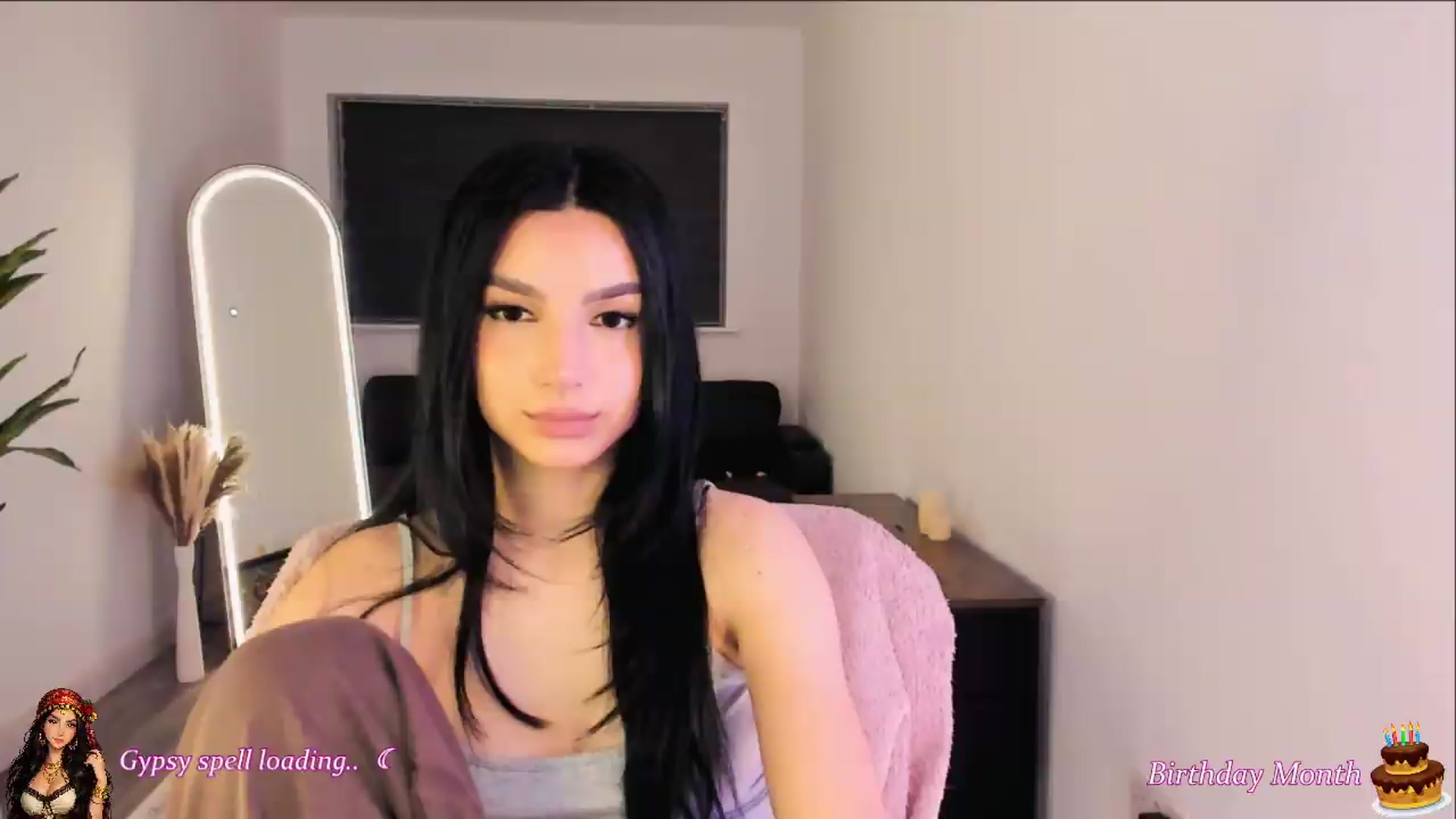 Gallery image thumbnail from Bludreina's myfreecams stream on, 05/10/2026, 24:01 image 4 of 20