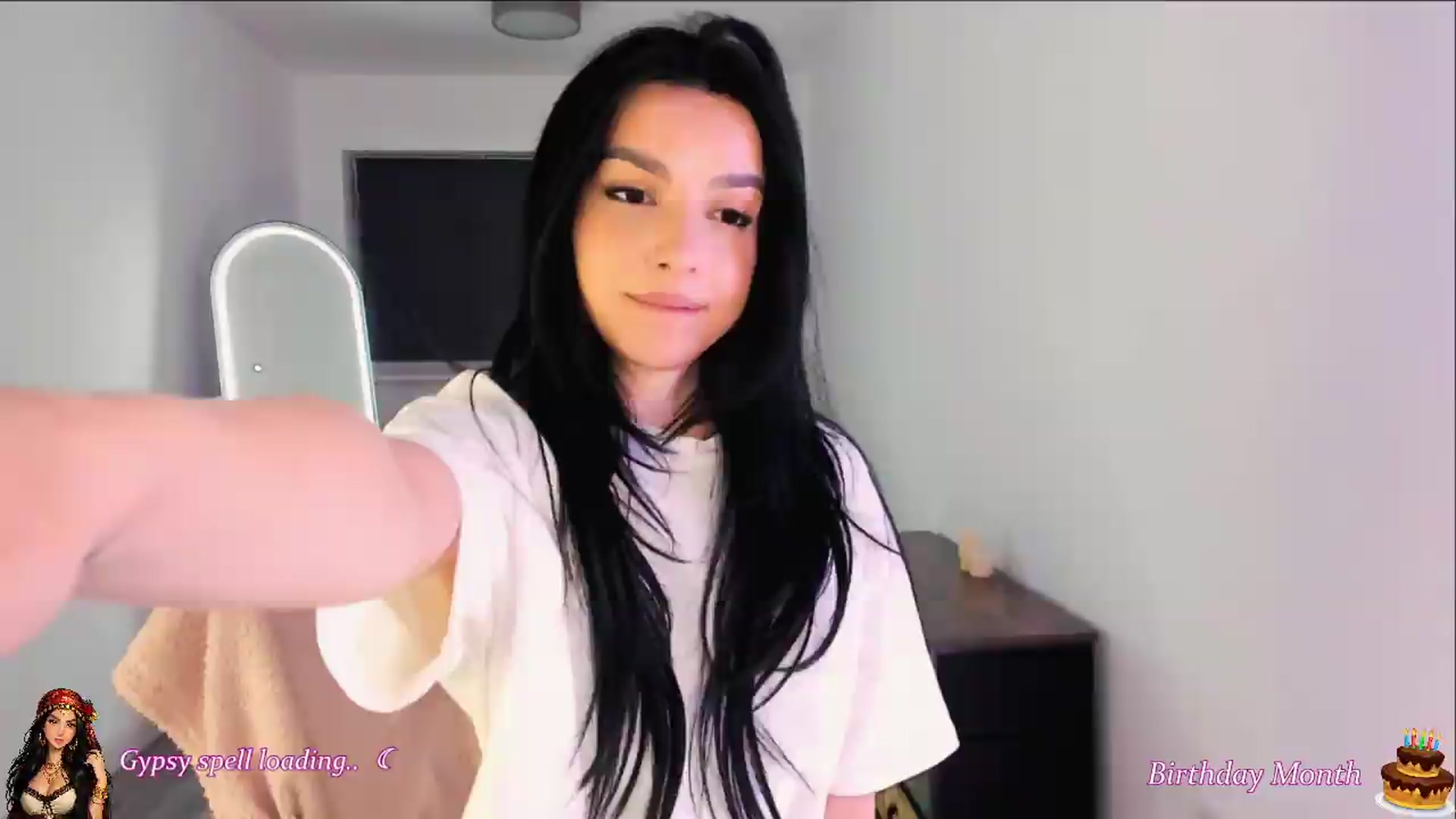 Gallery image thumbnail from Bludreina's myfreecams stream on, 05/15/2026, 03:35 image 9 of 20