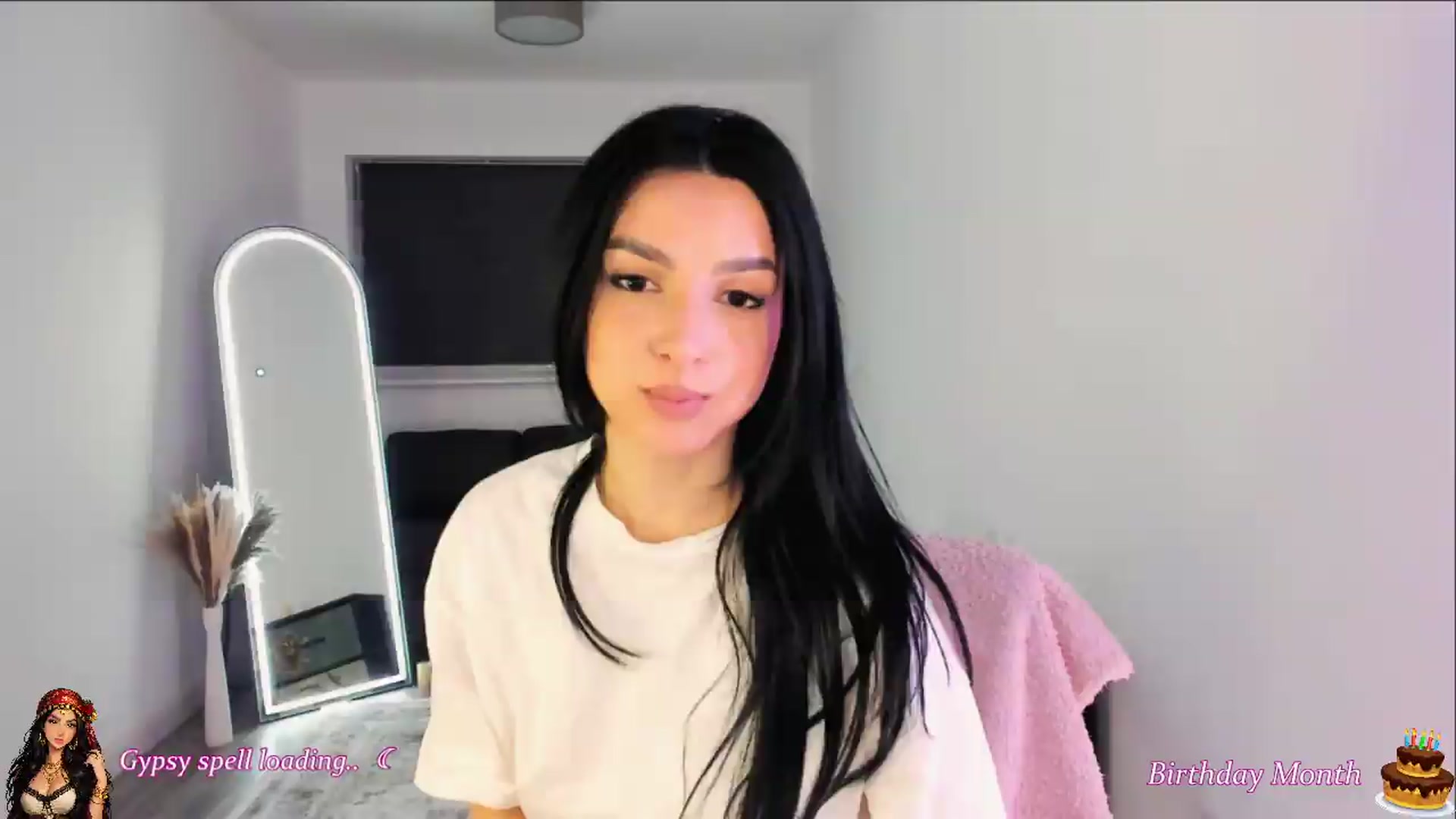 Gallery image thumbnail from Bludreina's myfreecams stream on, 05/15/2026, 03:35 image 13 of 20
