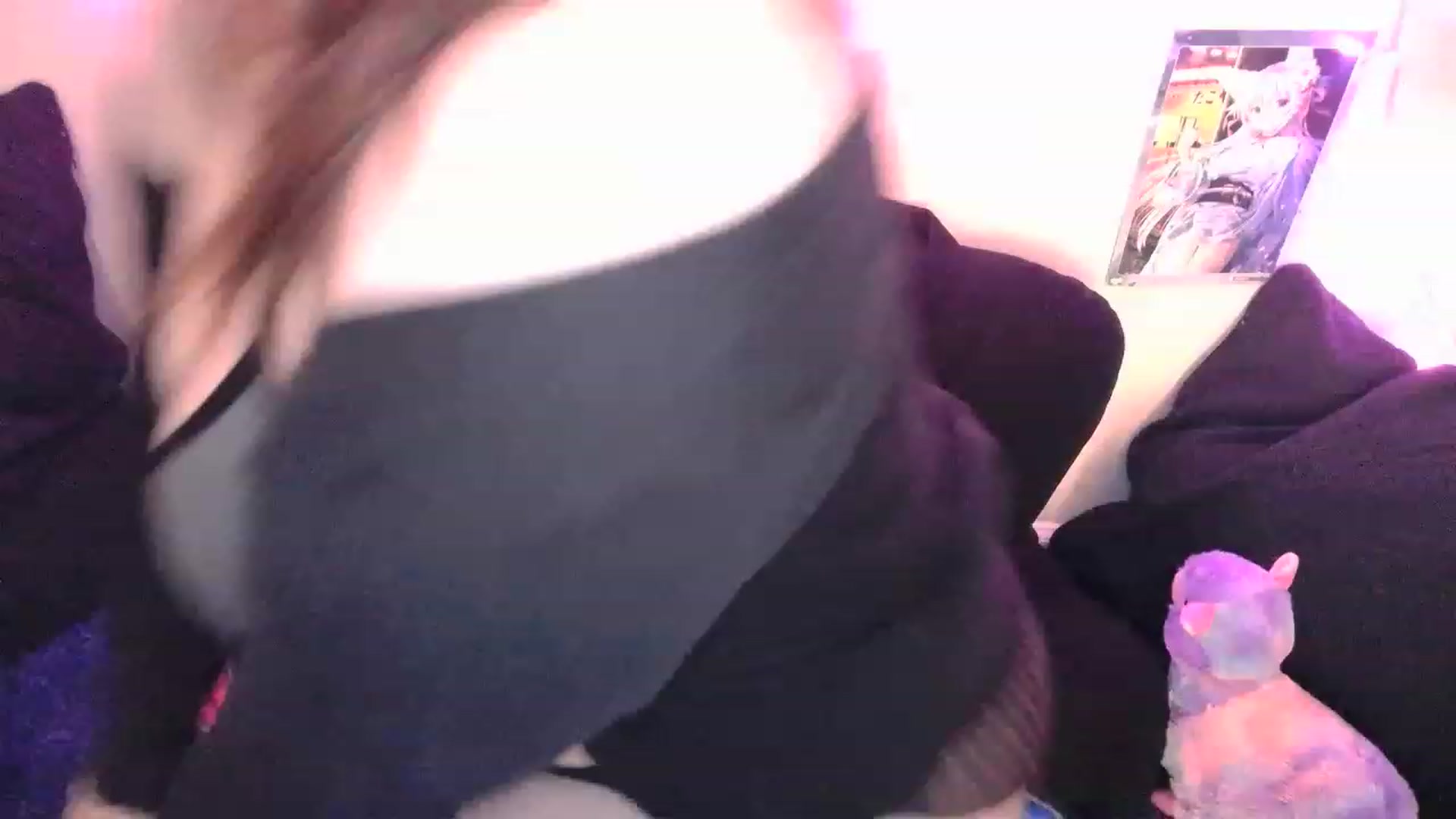 Gallery image thumbnail from BlueBunny_'s myfreecams stream on, 11/28/2022, 02:44 image 9 of 20