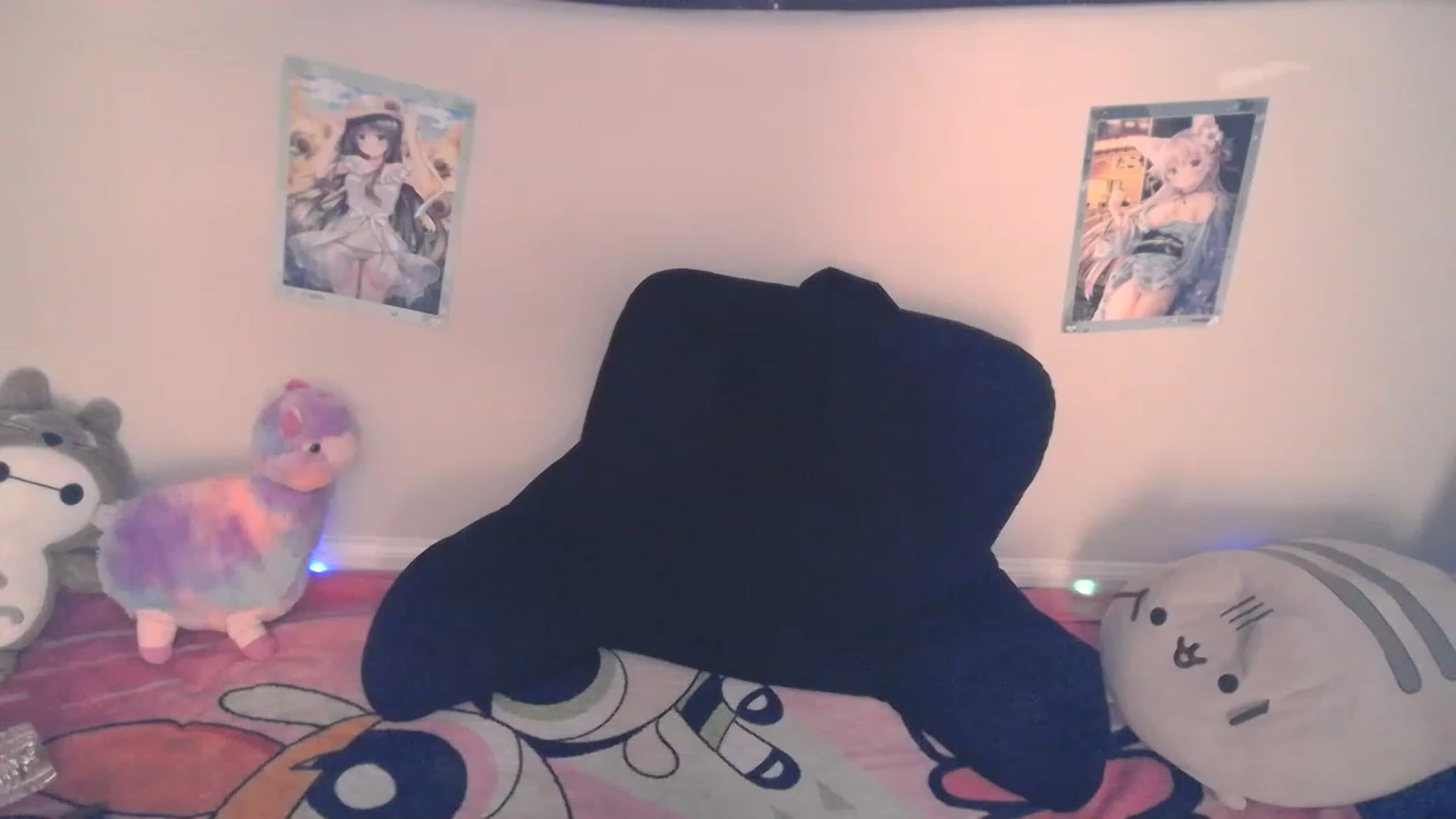 Gallery image thumbnail from BlueBunny_'s myfreecams stream on, 01/05/2023, 12:07 image 6 of 20