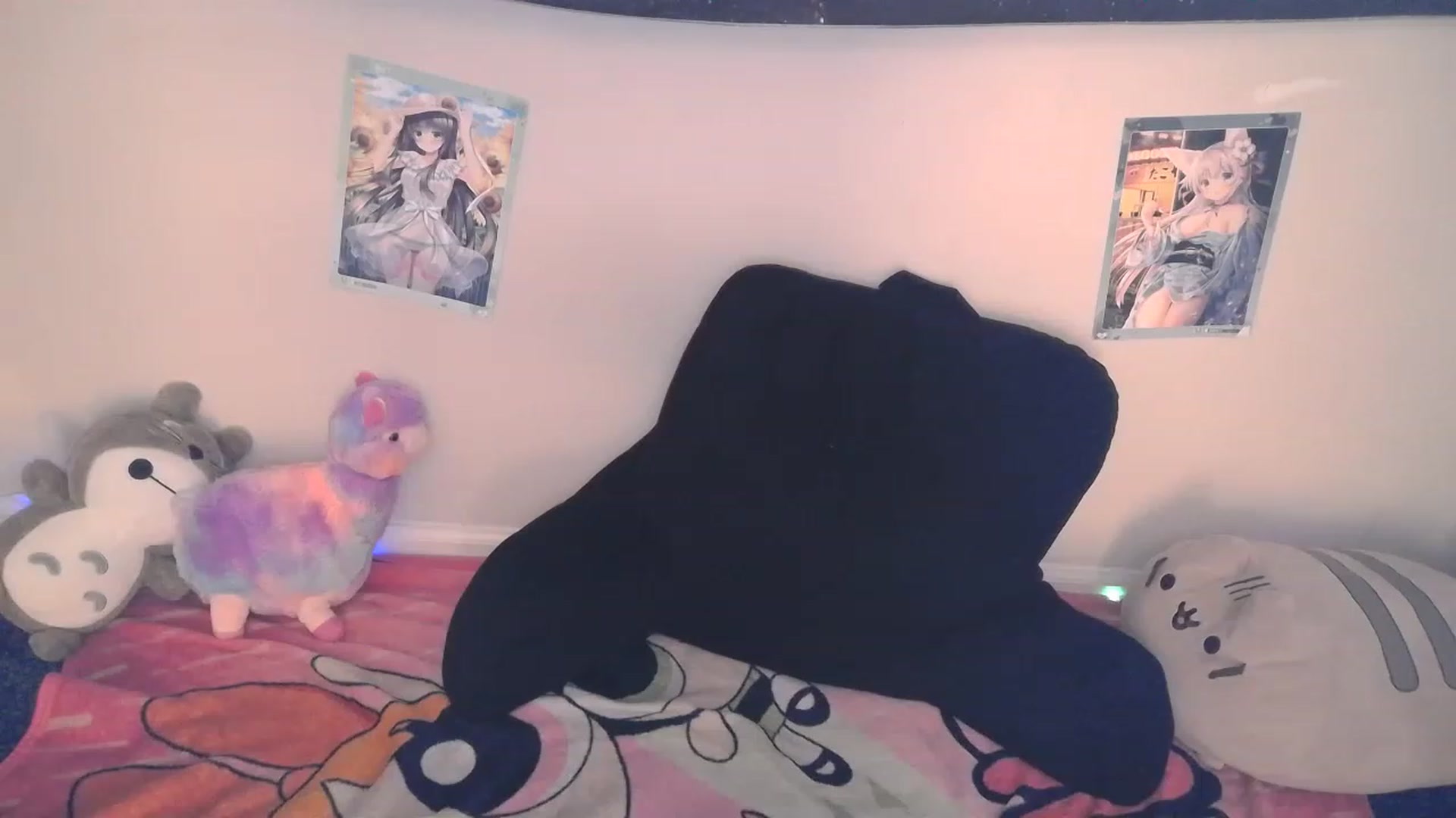 Gallery image thumbnail from BlueBunny_'s myfreecams stream on, 01/05/2023, 12:50 image 9 of 20