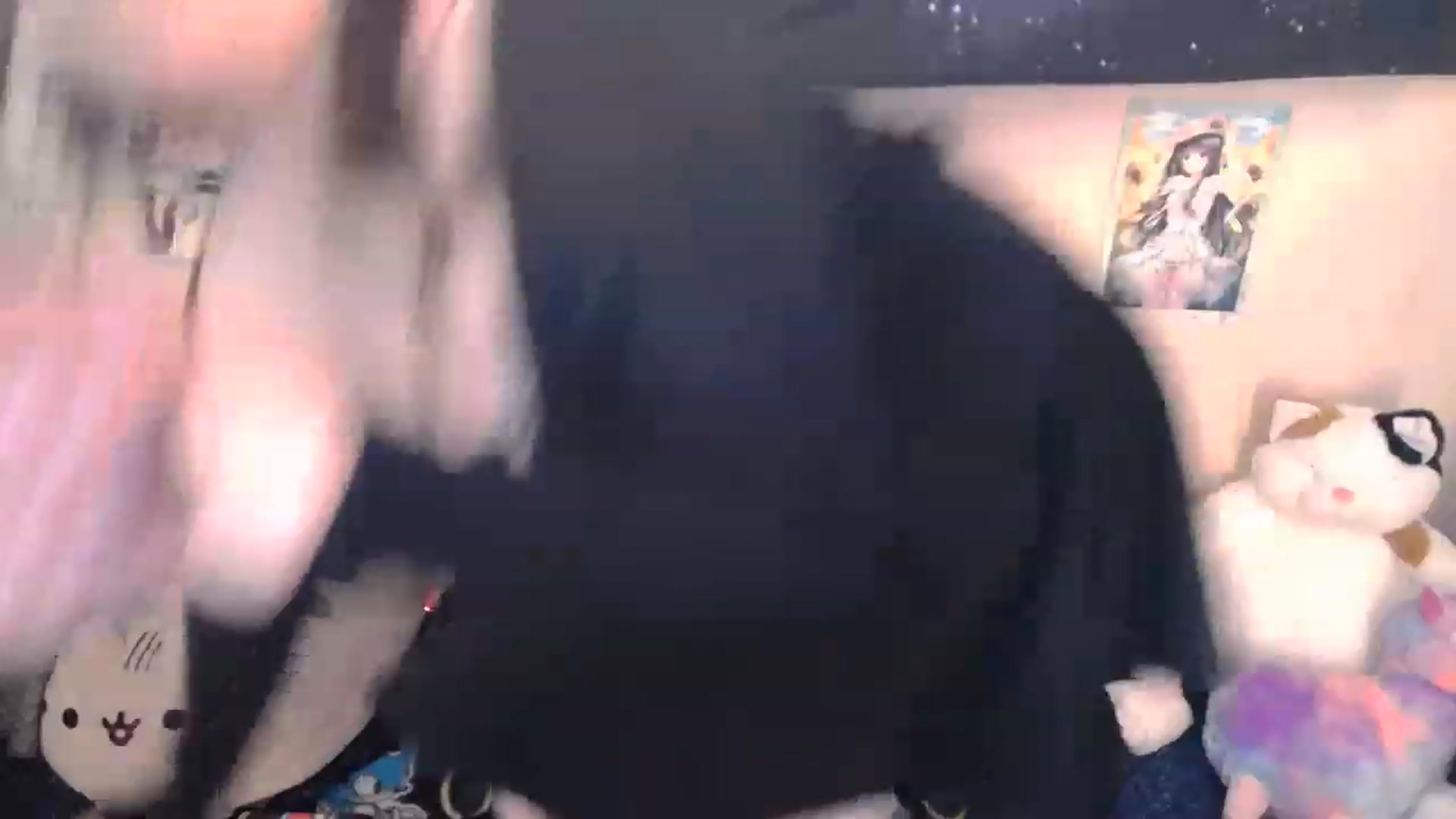 Gallery image thumbnail from BlueBunny_'s myfreecams stream on, 02/18/2023, 20:25 image 15 of 20