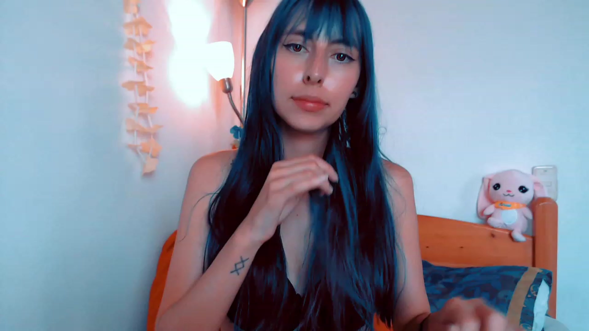 Gallery image thumbnail from BlueCoraline's myfreecams stream on, 11/23/2022, 18:49 image 10 of 20