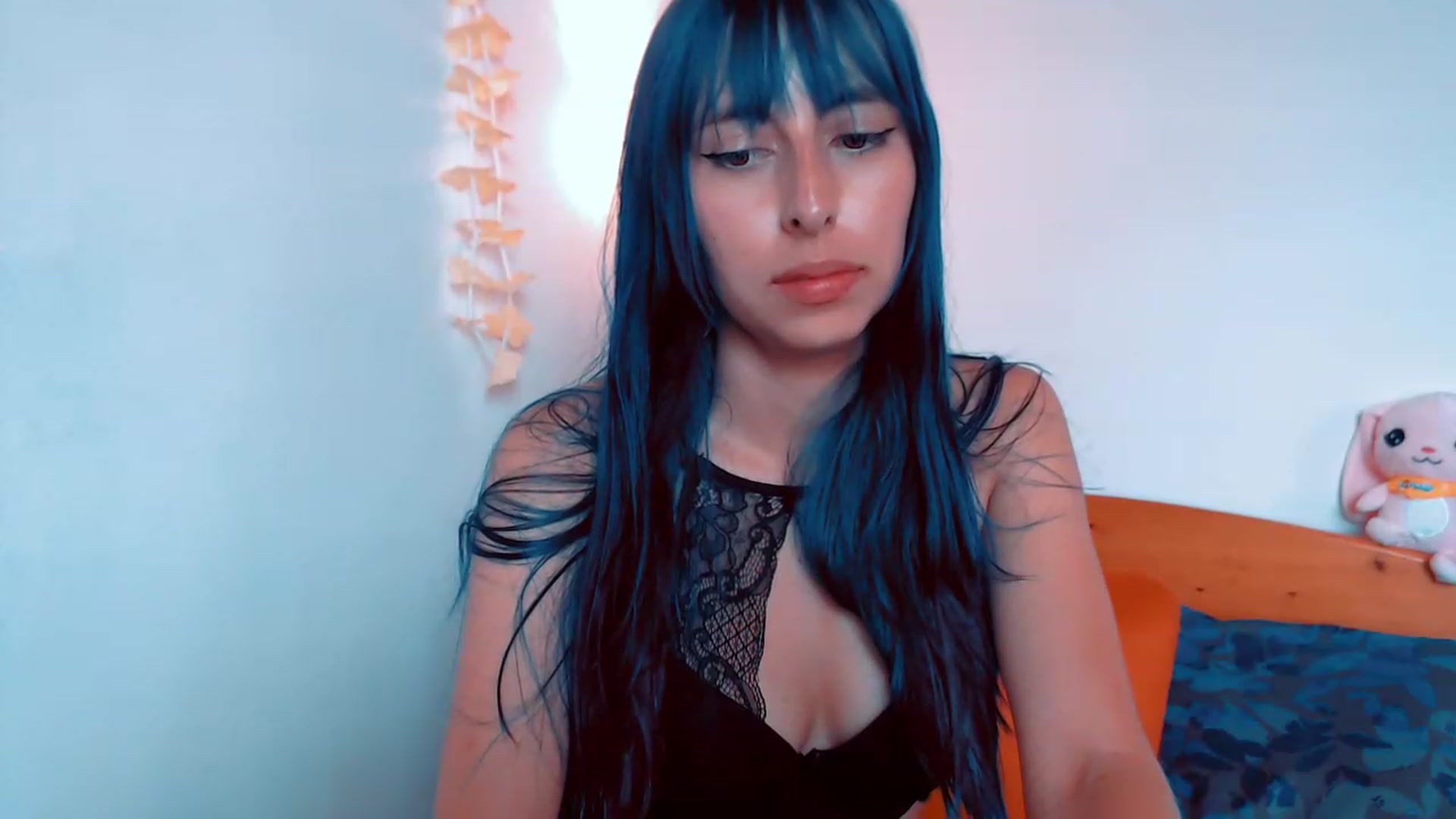 Gallery image thumbnail from BlueCoraline's myfreecams stream on, 11/23/2022, 18:49 image 16 of 20