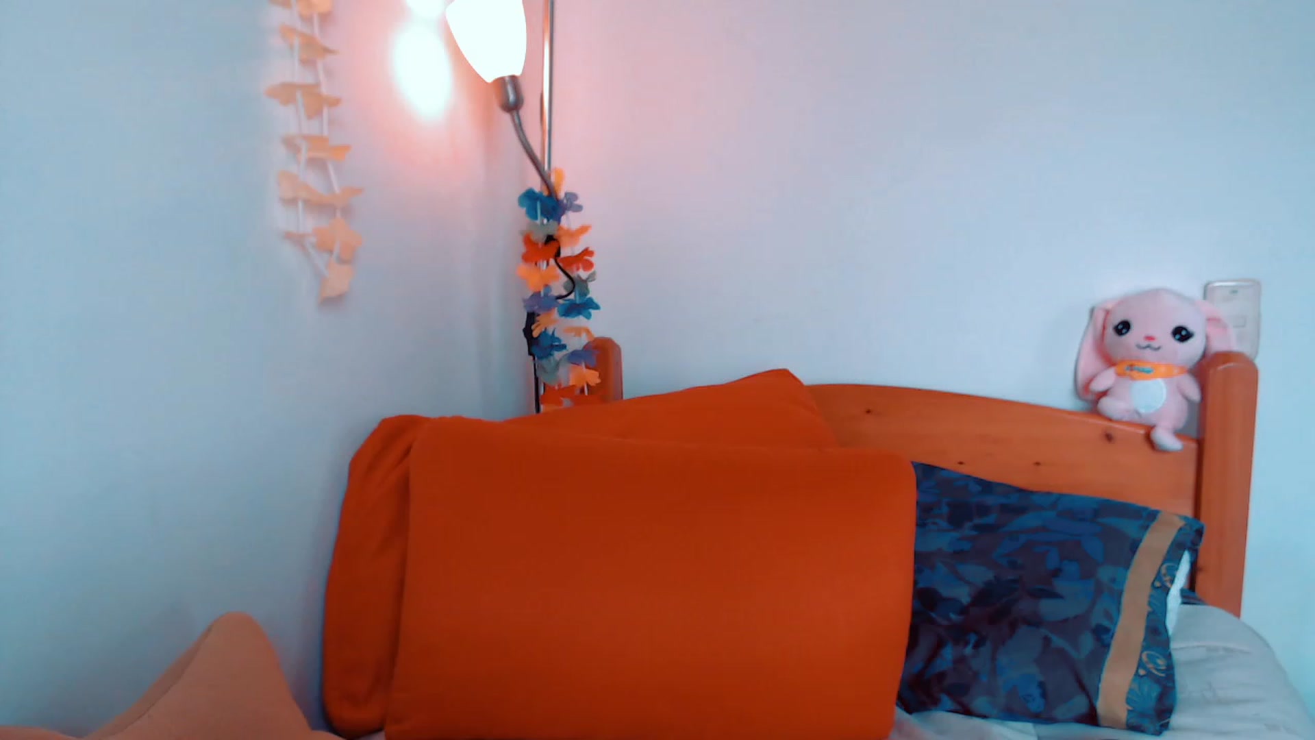 Gallery image thumbnail from BlueCoraline's myfreecams stream on, 11/23/2022, 18:49 image 5 of 20