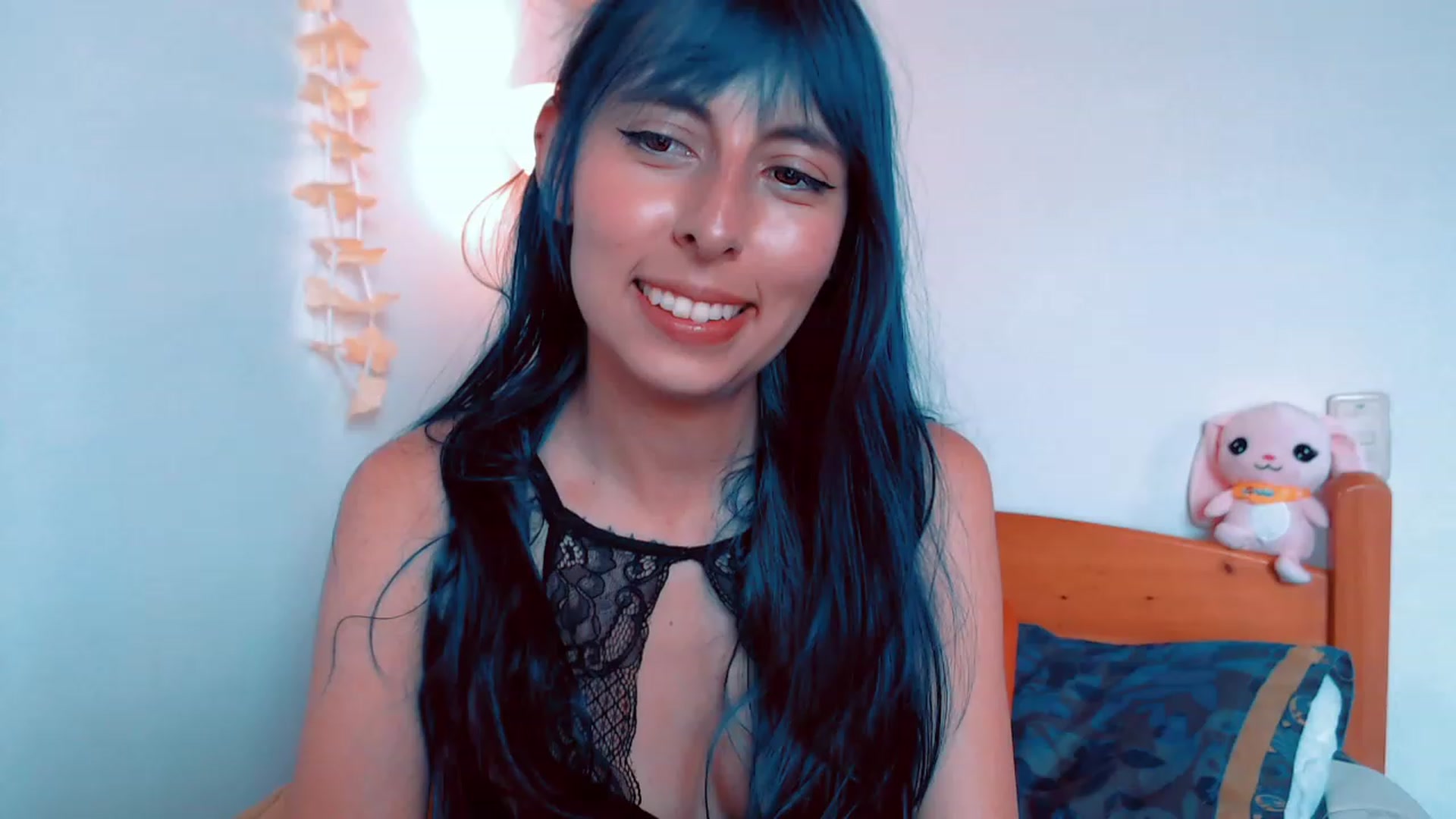 Gallery image thumbnail from BlueCoraline's myfreecams stream on, 11/23/2022, 18:49 image 7 of 20