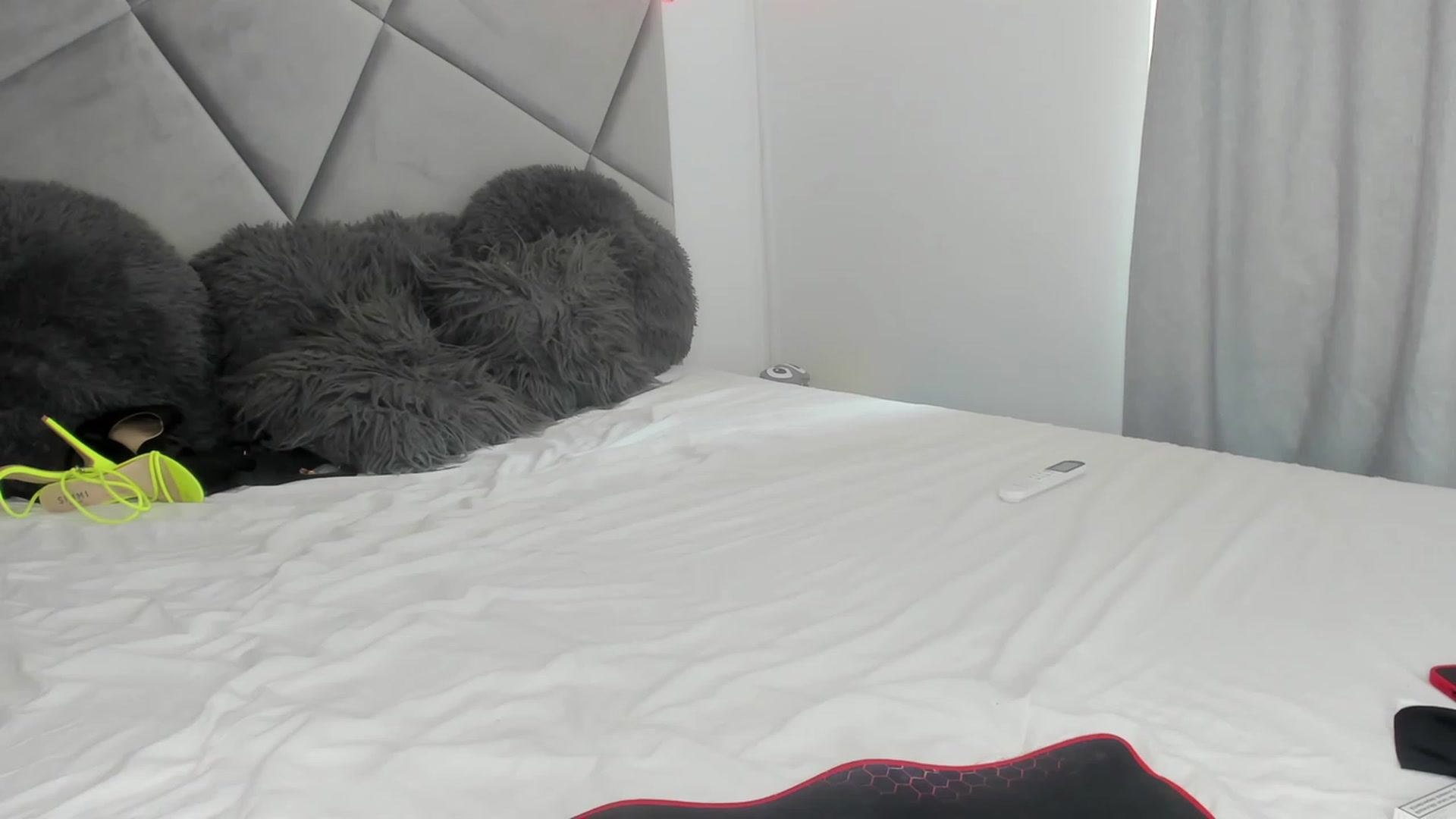 Gallery image thumbnail from BlueEyesLexy's myfreecams stream on, 07/17/2023, 08:45 image 15 of 20