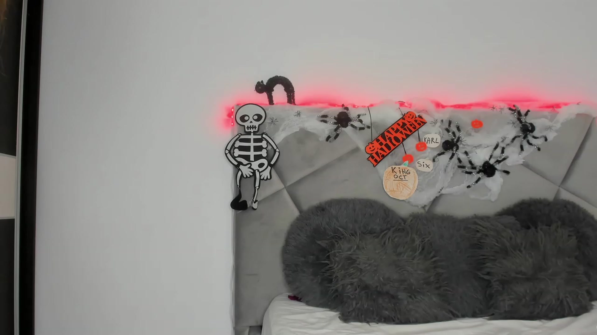 Gallery image thumbnail from BlueEyesLexy's myfreecams stream on, 10/12/2023, 08:16 image 15 of 20