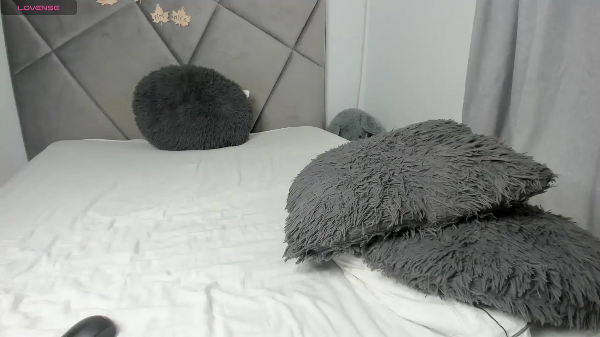 Gallery image thumbnail from BlueEyesLexy's myfreecams stream on, 09/29/2024, 08:09 image 20 of 20