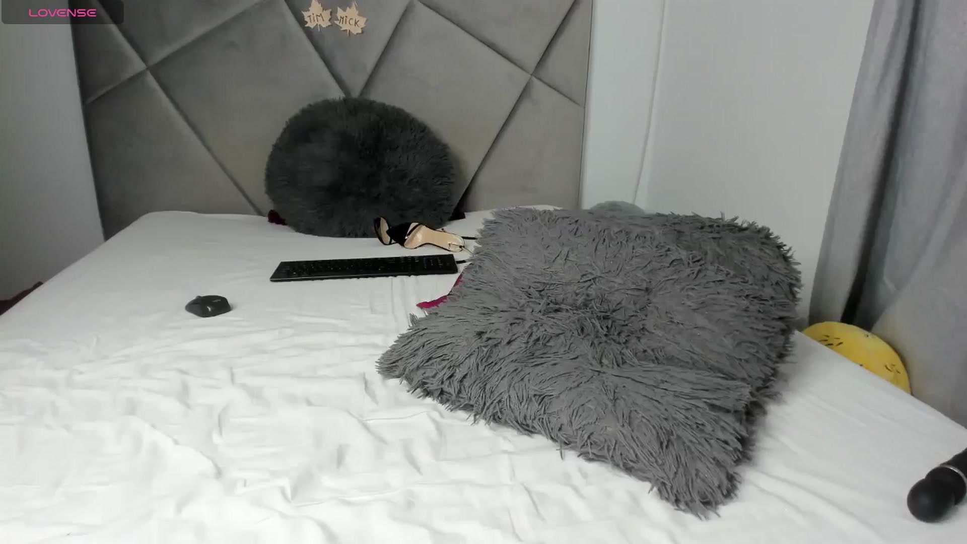 Gallery image thumbnail from BlueEyesLexy's myfreecams stream on, 10/05/2024, 10:42 image 14 of 20